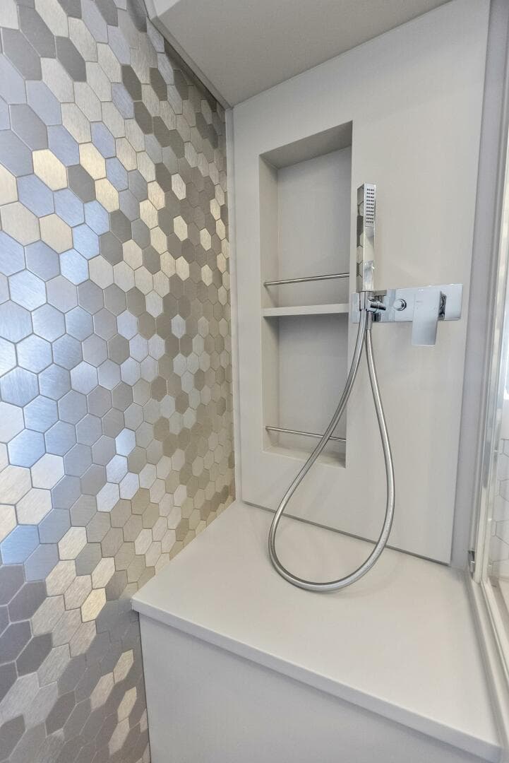 2024 Pershing 7X — photo 86