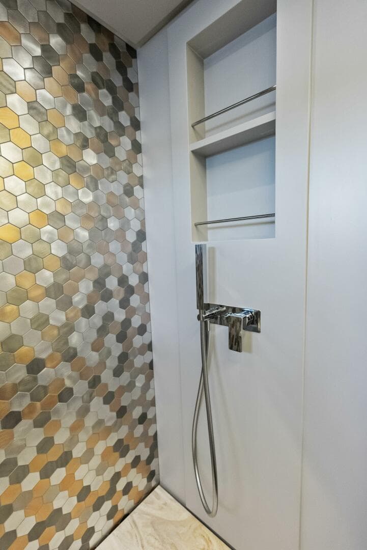 2024 Pershing 7X — photo 82