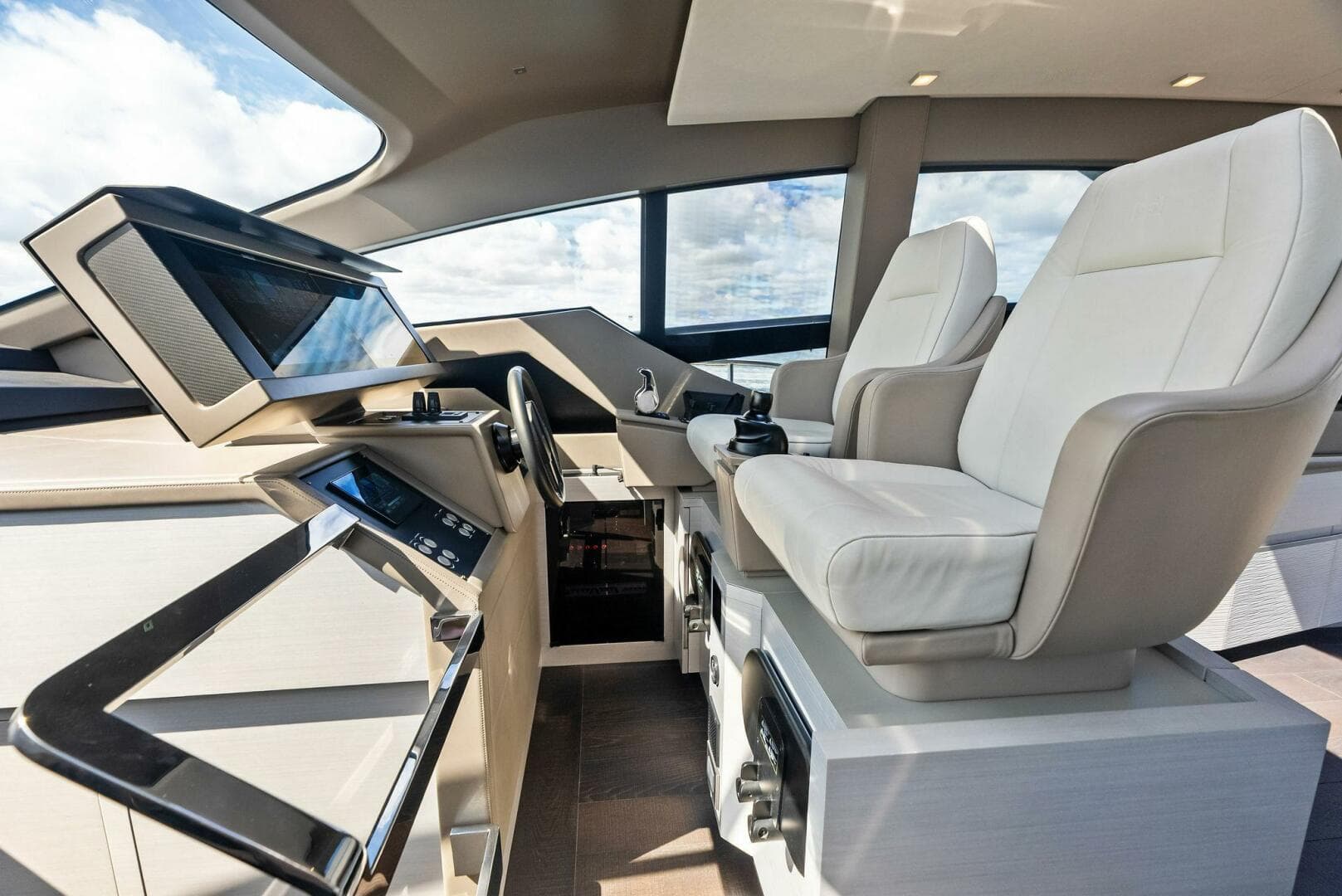 2024 Pershing 7X — photo 57