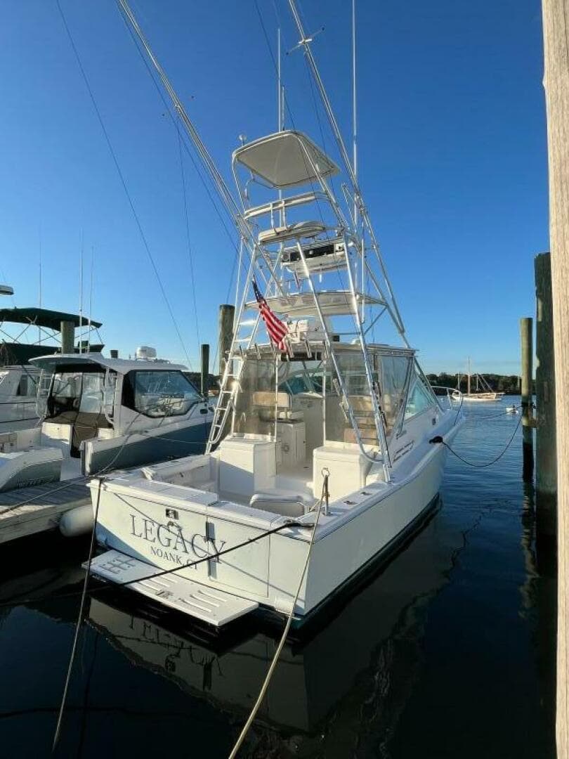 2000 Cabo 31 Express — photo 5