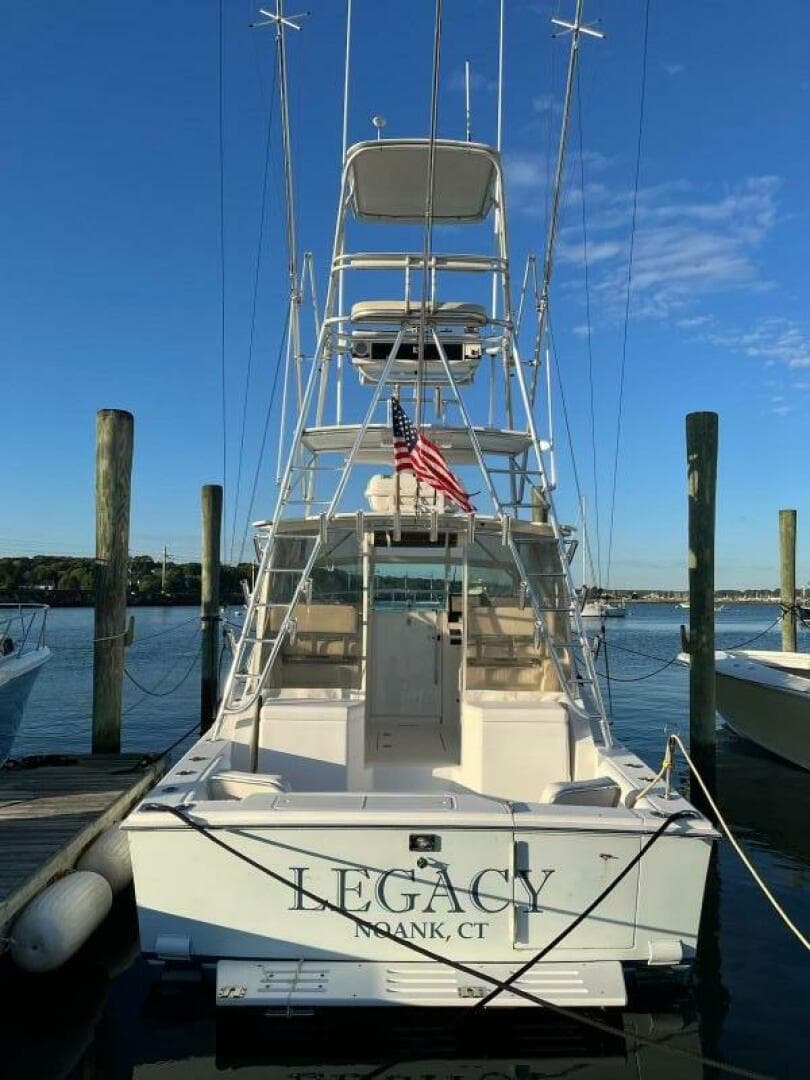 2000 Cabo 31 Express — photo 7