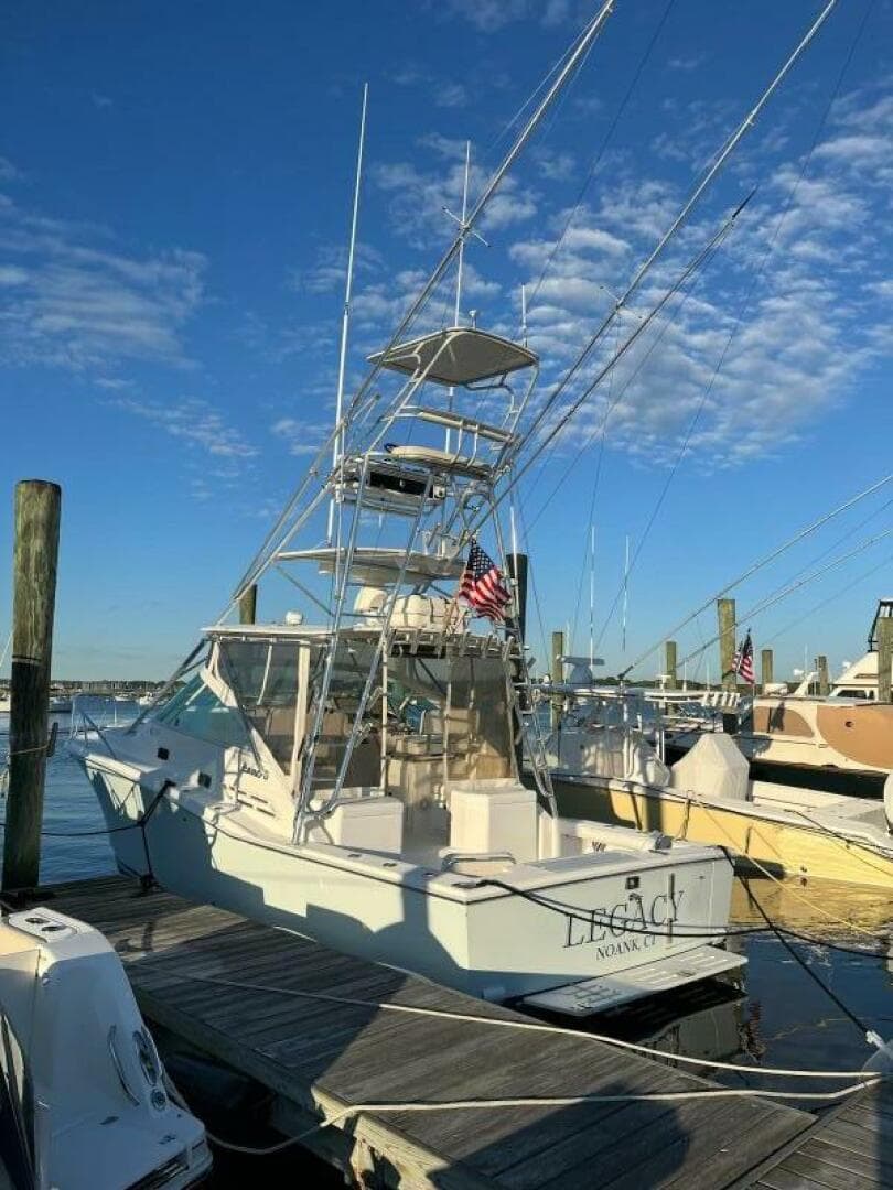 2000 Cabo 31 Express — photo 6