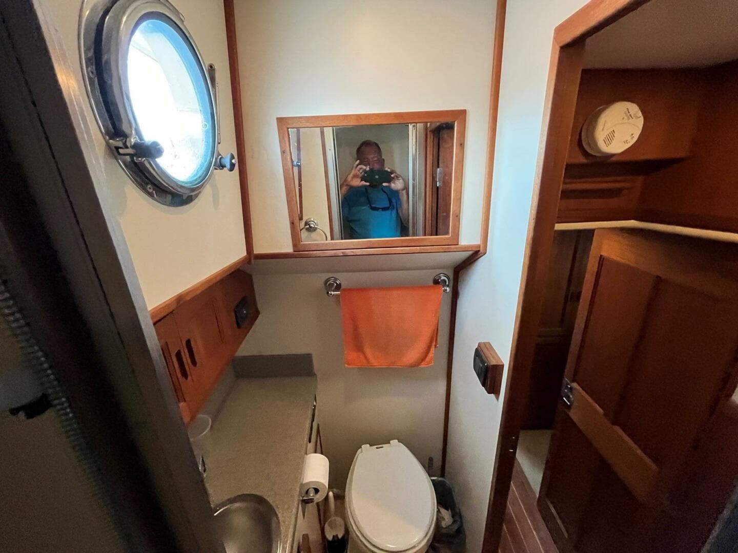 2007 Nordic Tugs 42 — photo 21