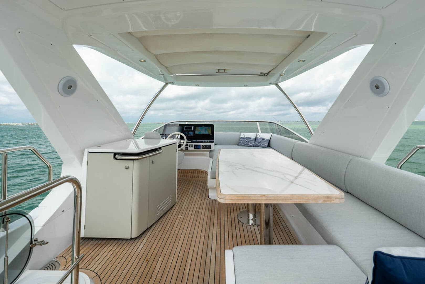 2022 Azimut 55 Flybridge — photo 9