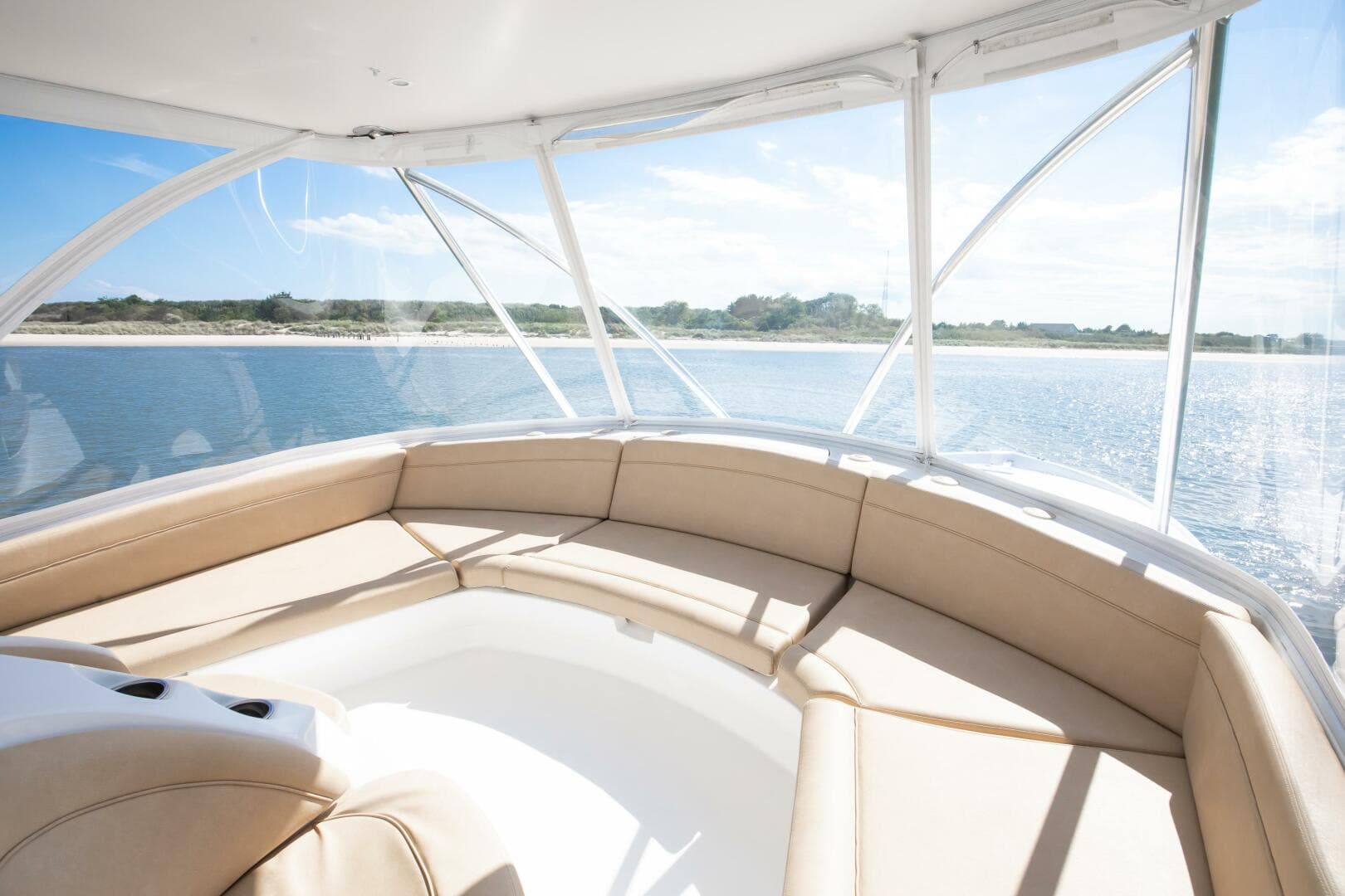 2015 Ocean Yachts 64 Convertible — photo 24