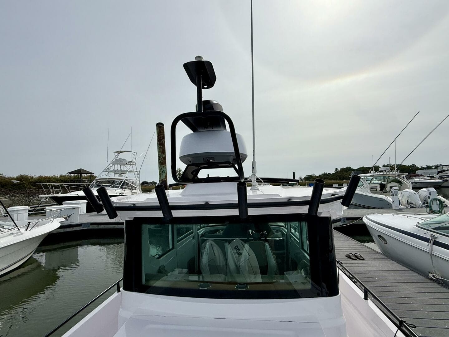 2022 Axopar Cabin — photo 17