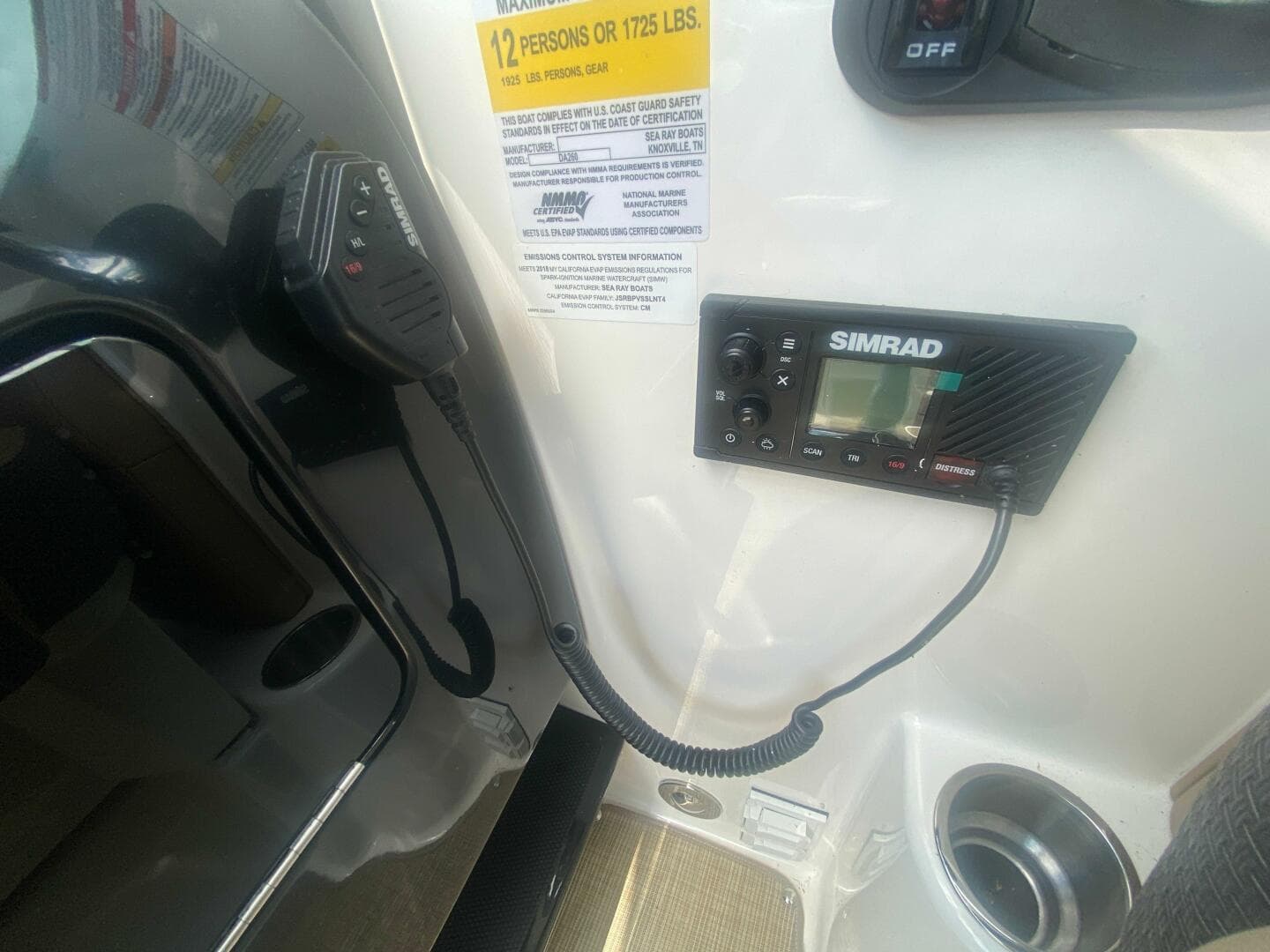 2018 Sea Ray 260 Sundancer — photo 23