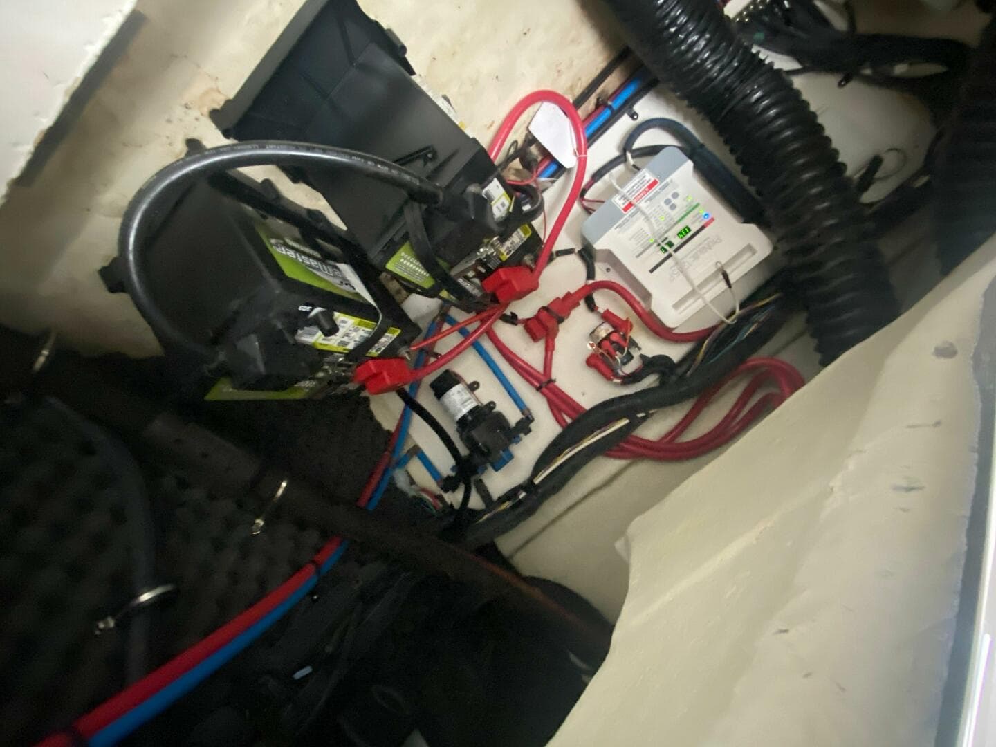 2018 Sea Ray 260 Sundancer — photo 20