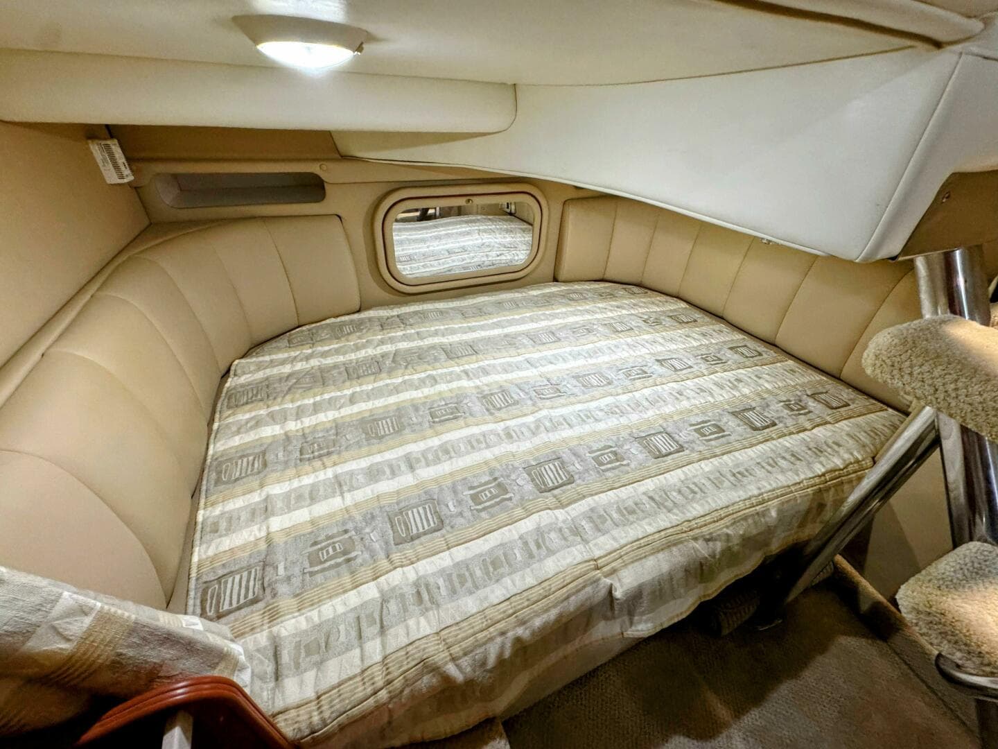 2002 Rinker 342 Fiesta Vee — photo 28