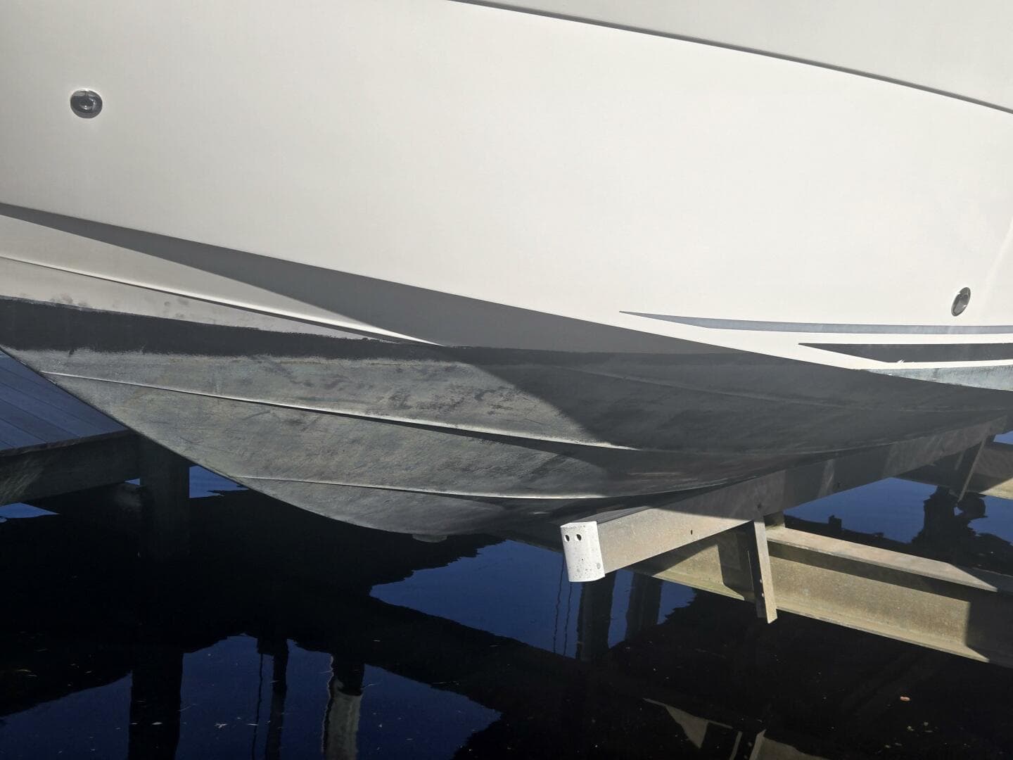 2010 Sea Ray 330 Sundancer — photo 6