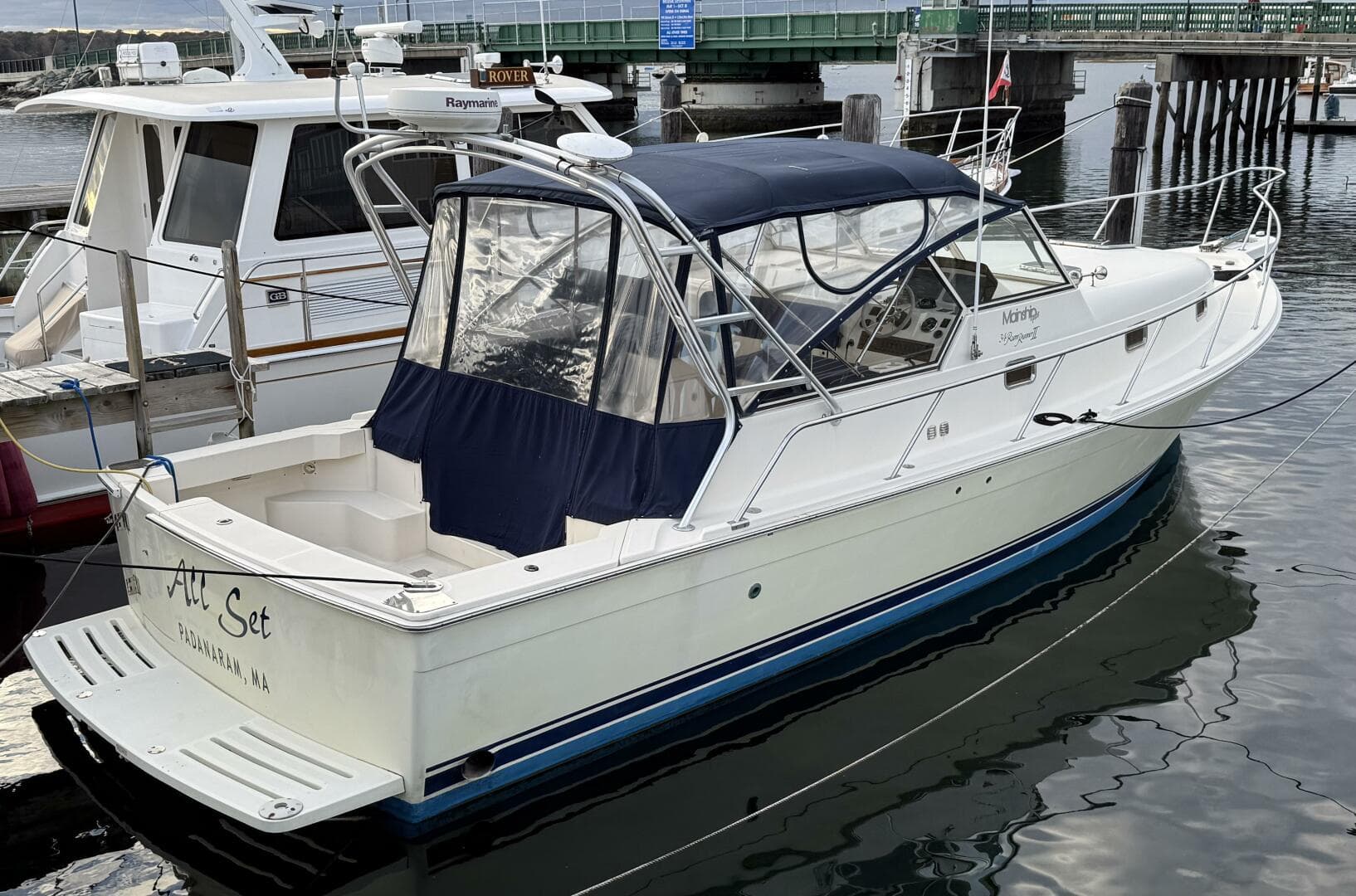 2005 Mainship Pilot 34 Rum Runner II — photo 2