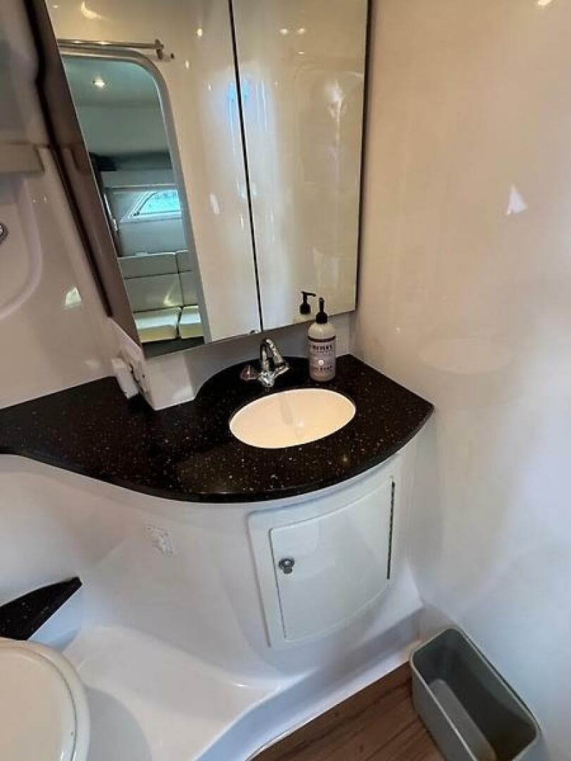 2013 Regal 35 Sport Coupe — photo 21