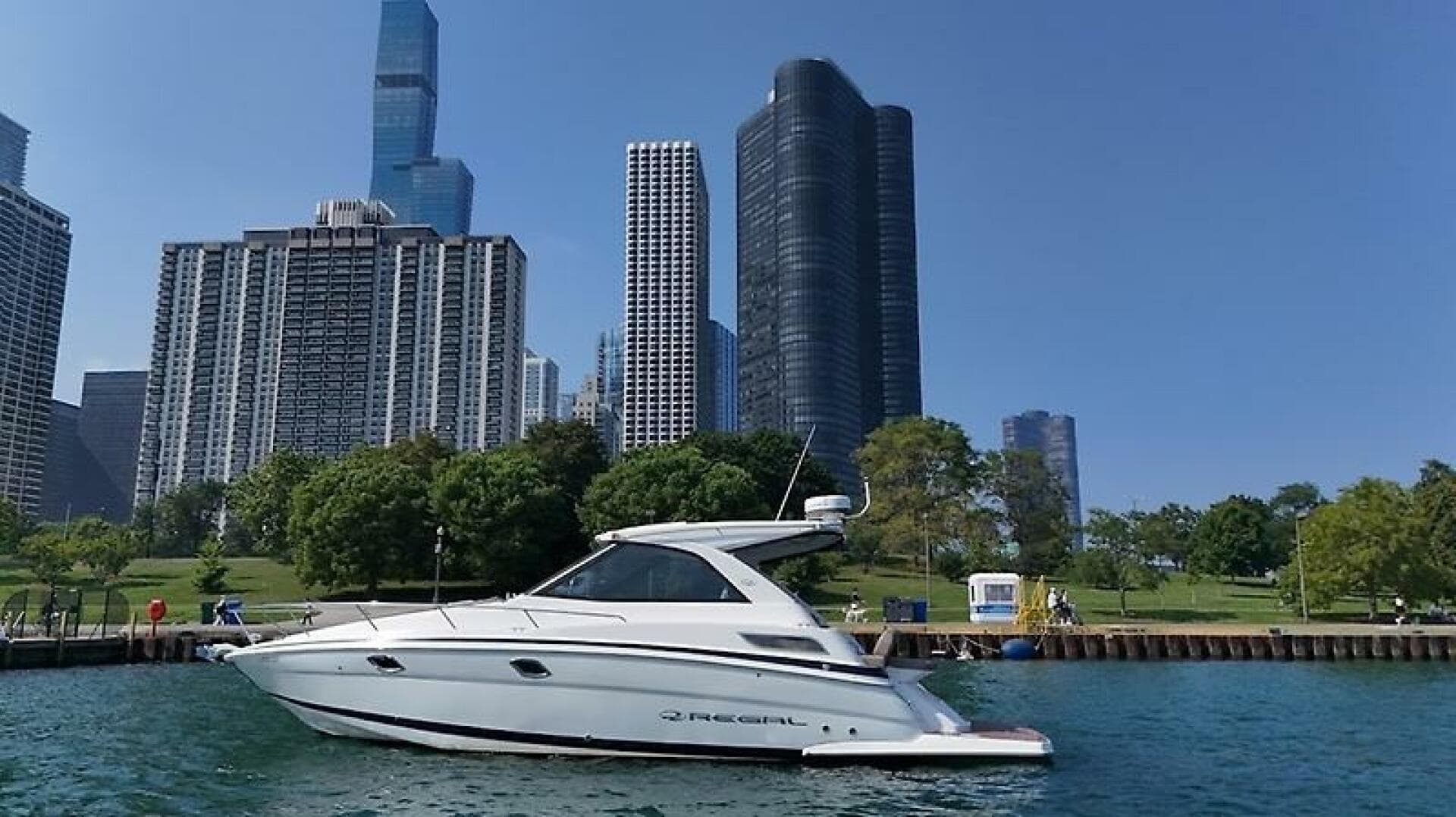 2013 Regal 35 Sport Coupe — photo 12