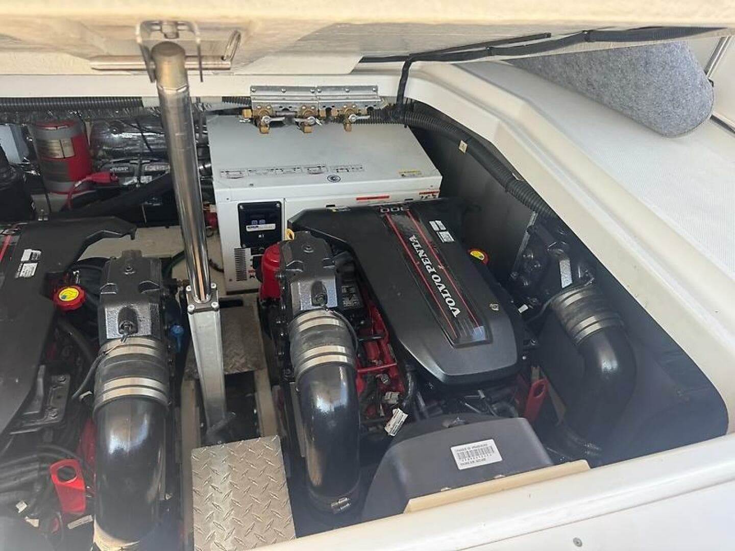 2013 Regal 35 Sport Coupe — photo 22