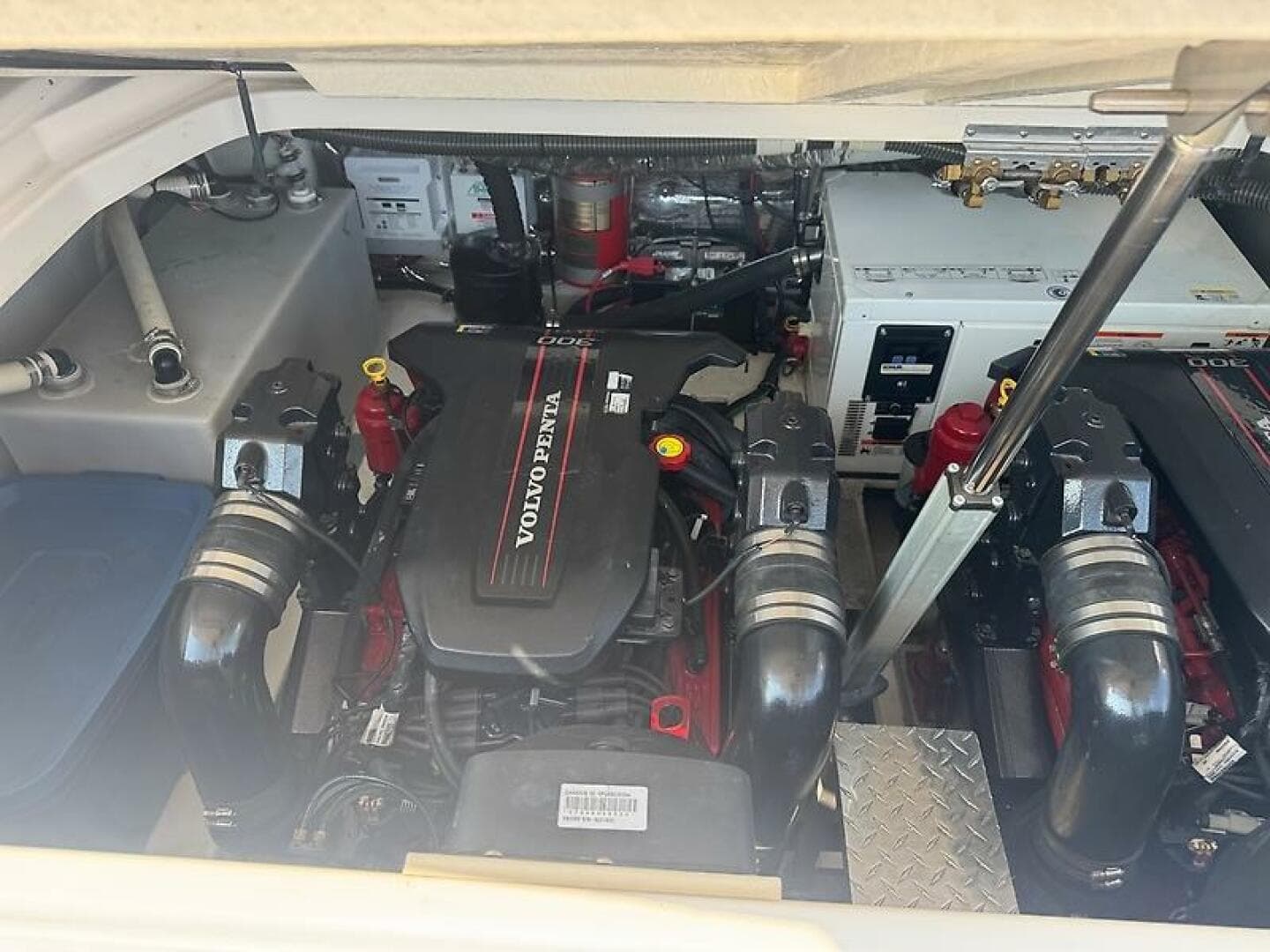 2013 Regal 35 Sport Coupe — photo 23