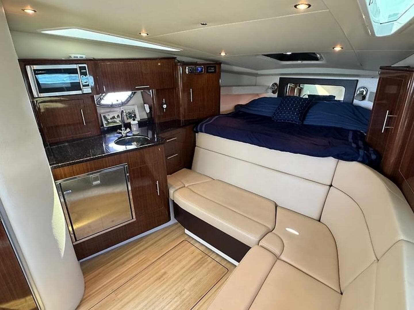 2013 Regal 35 Sport Coupe — photo 15