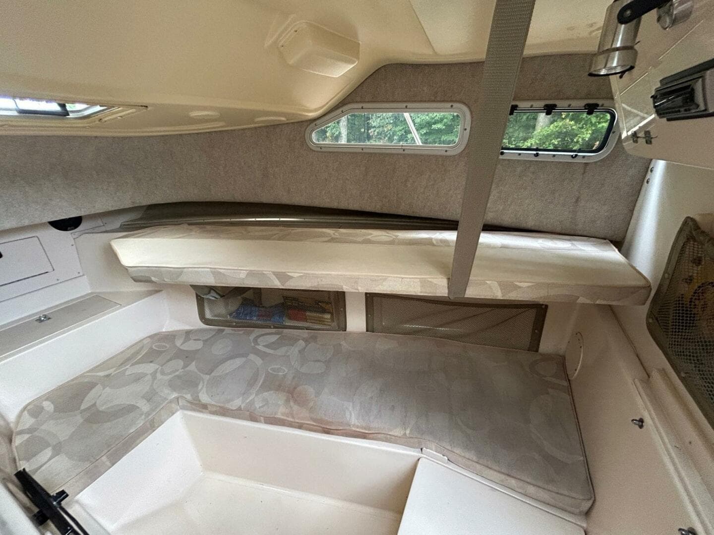 2004 Grady-White Gulfstream 232 — photo 24