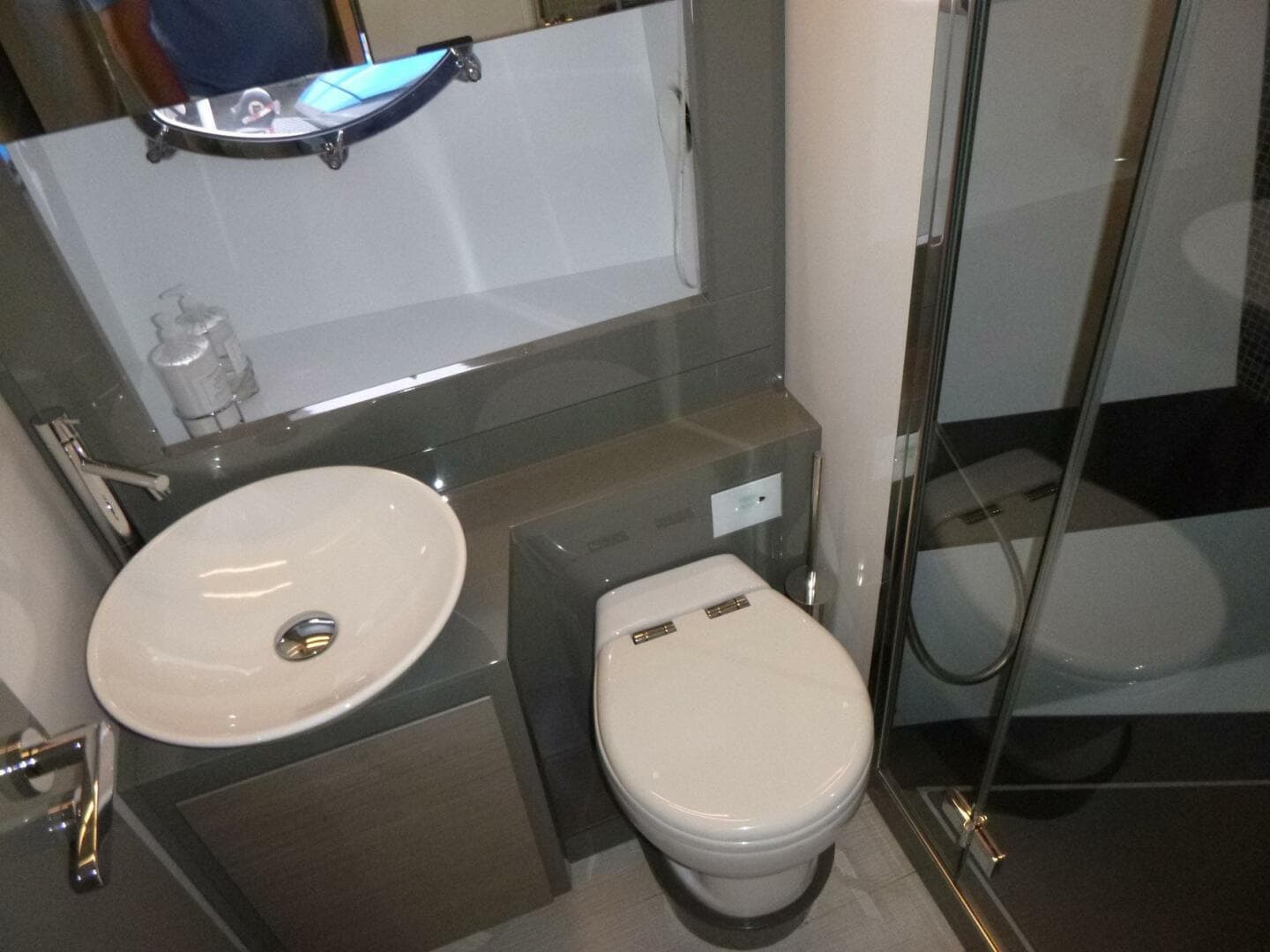 2020 Pershing 62 — photo 11