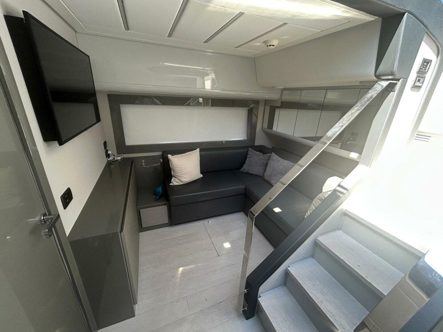 2020 Pershing 62 — photo 3