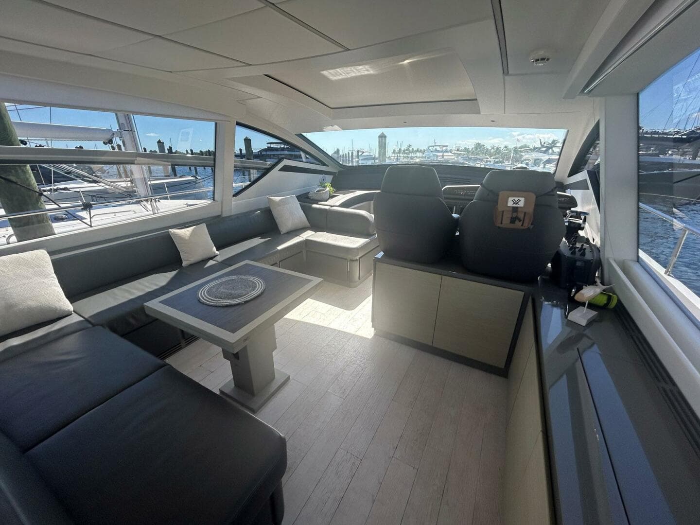 2020 Pershing 62 — photo 40