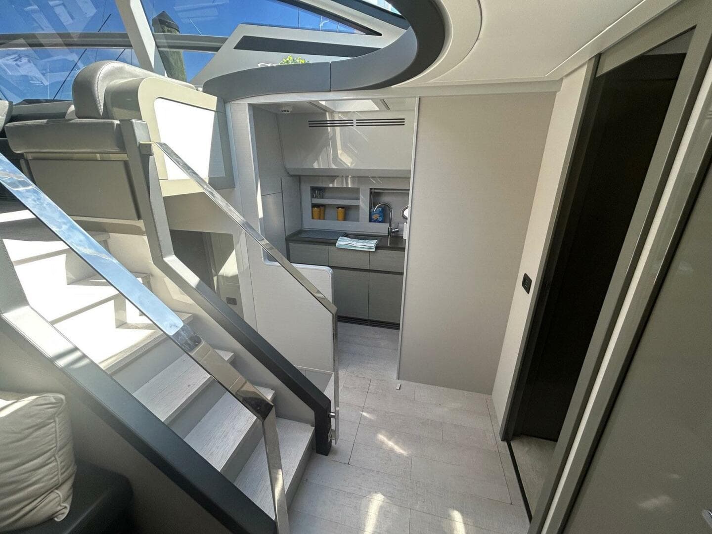 2020 Pershing 62 — photo 4