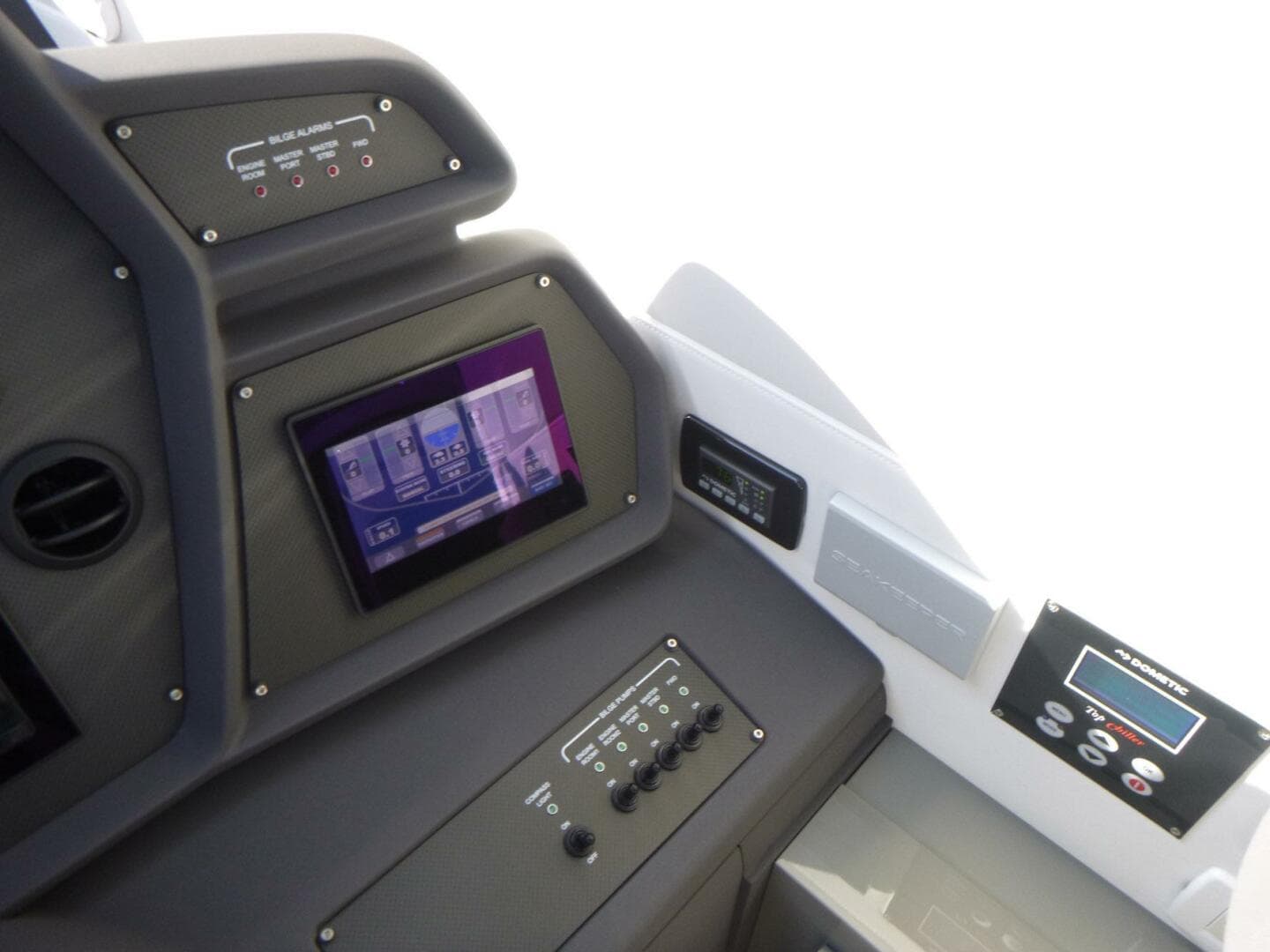 2020 Pershing 62 — photo 35