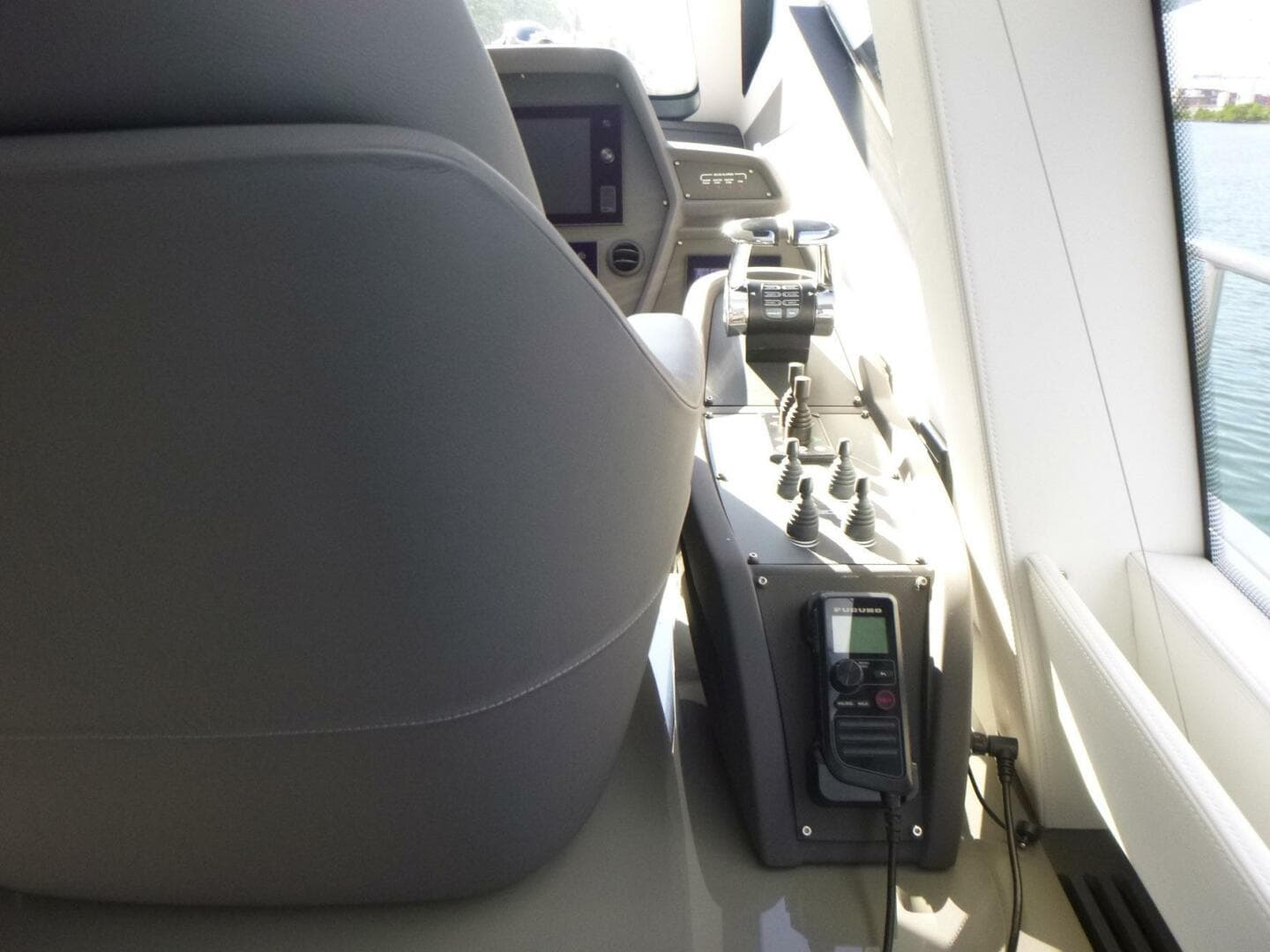 2020 Pershing 62 — photo 36