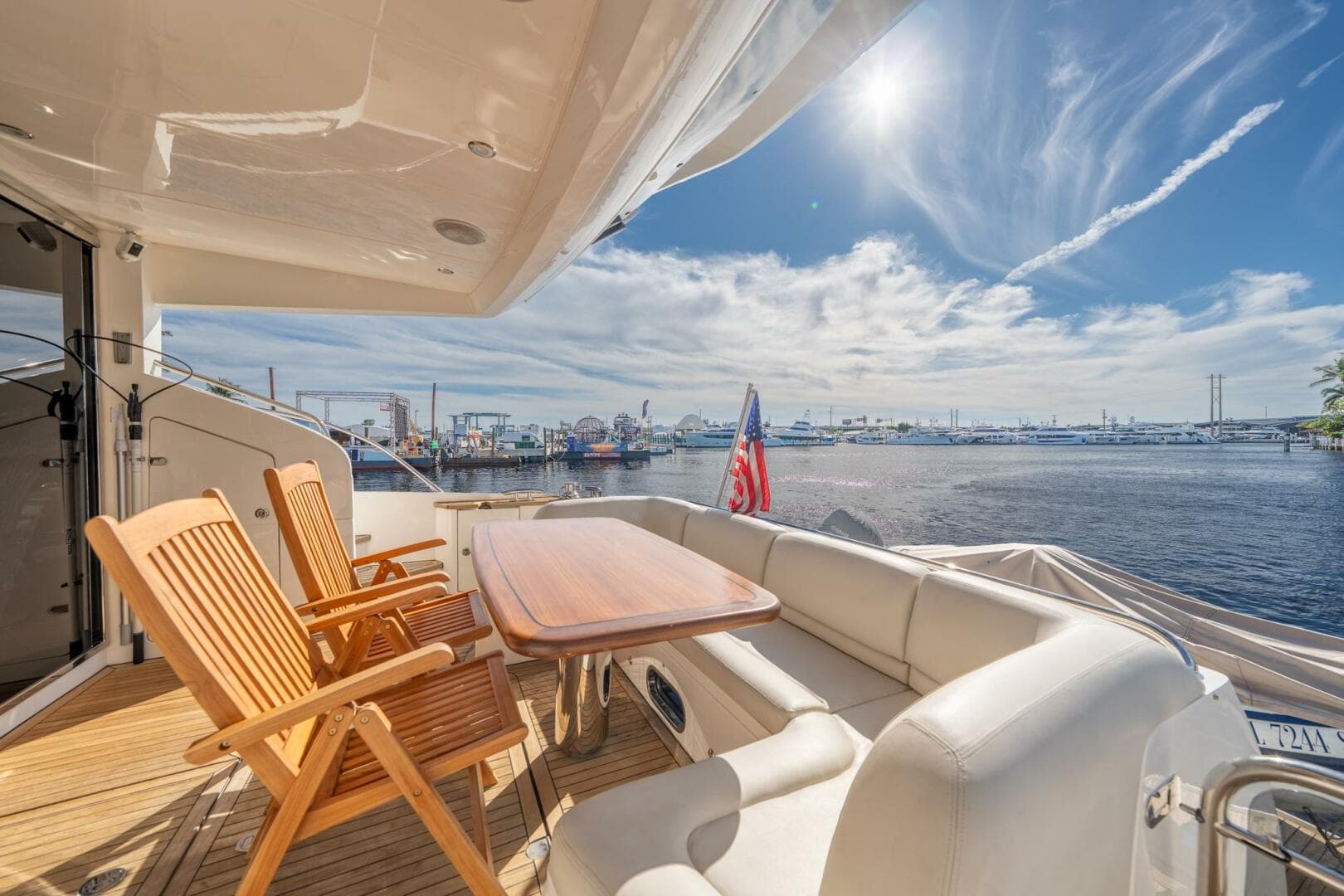 2012 Princess 64 Flybridge — photo 17