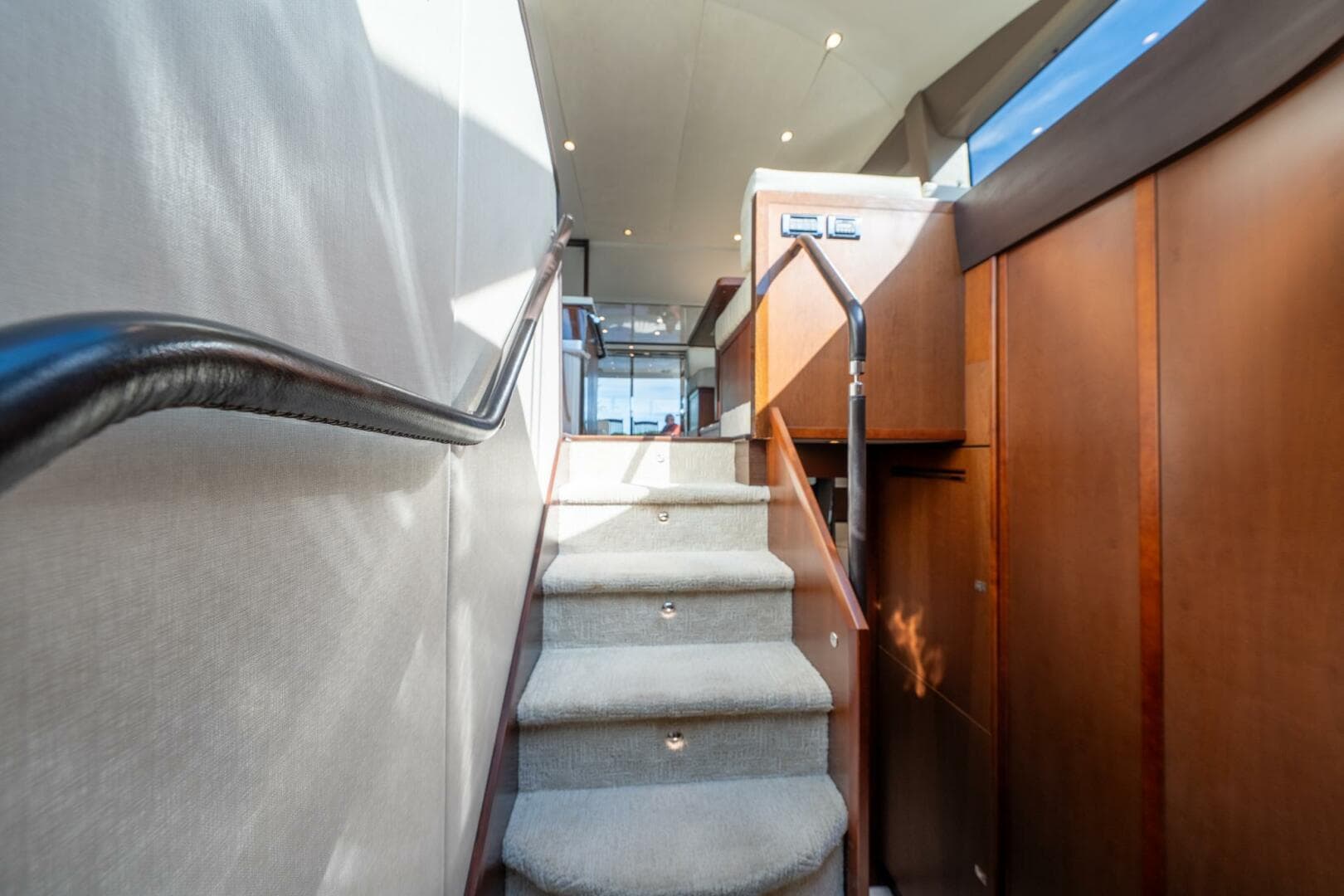 2012 Princess 64 Flybridge — photo 33