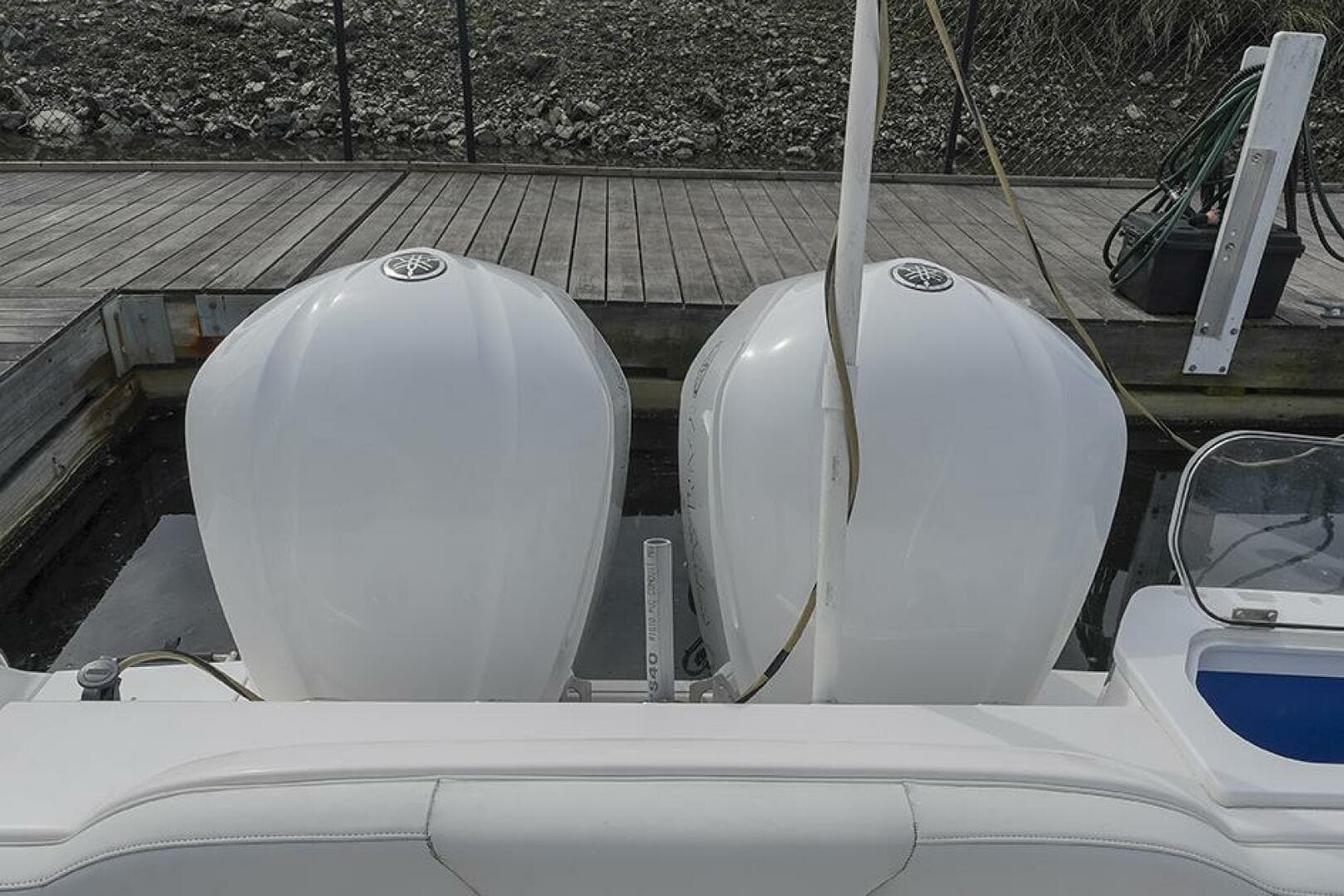 2015 Everglades 295 Center Console — photo 8