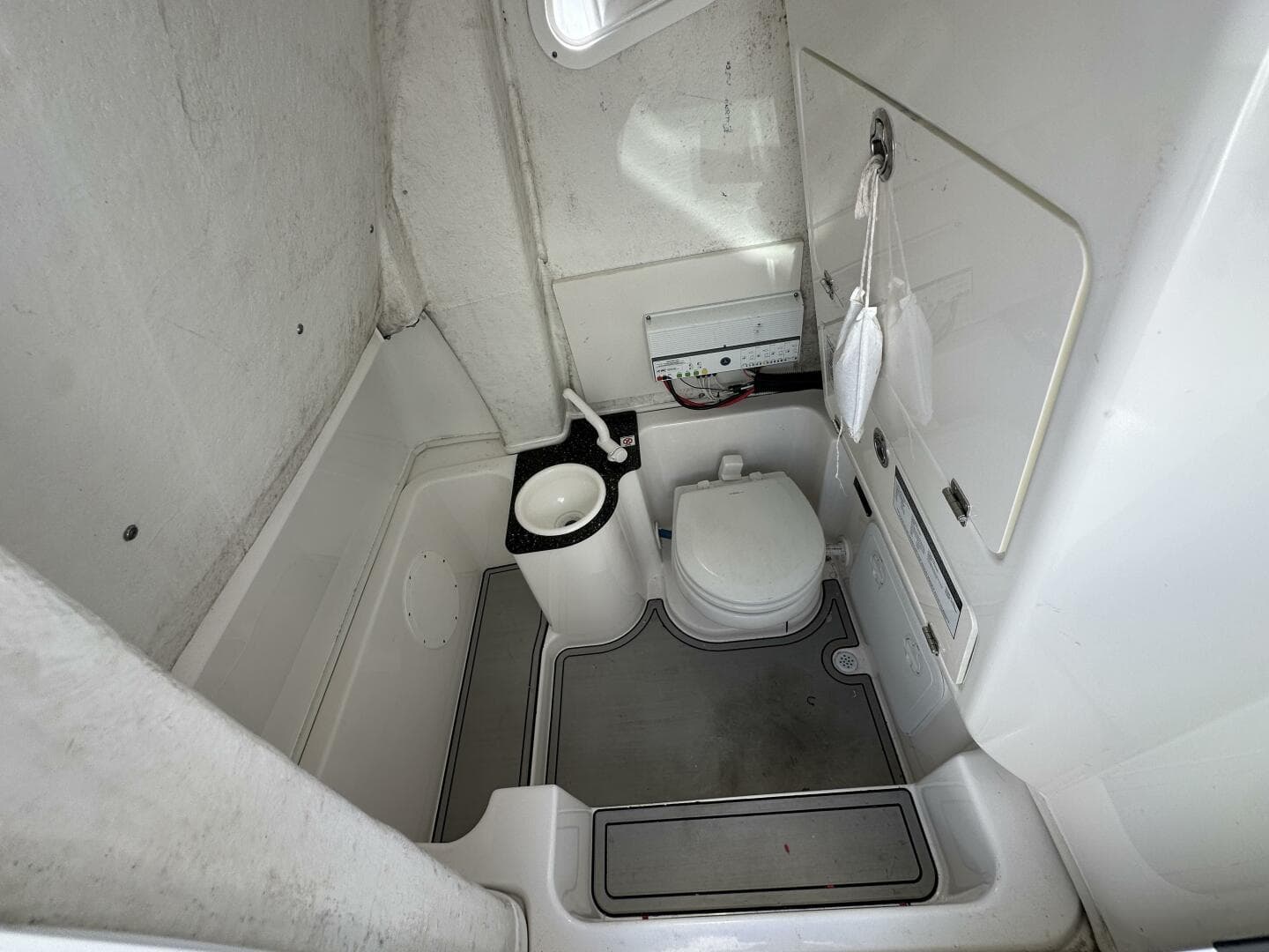 2021 Sea Fox 268 Commander — photo 16