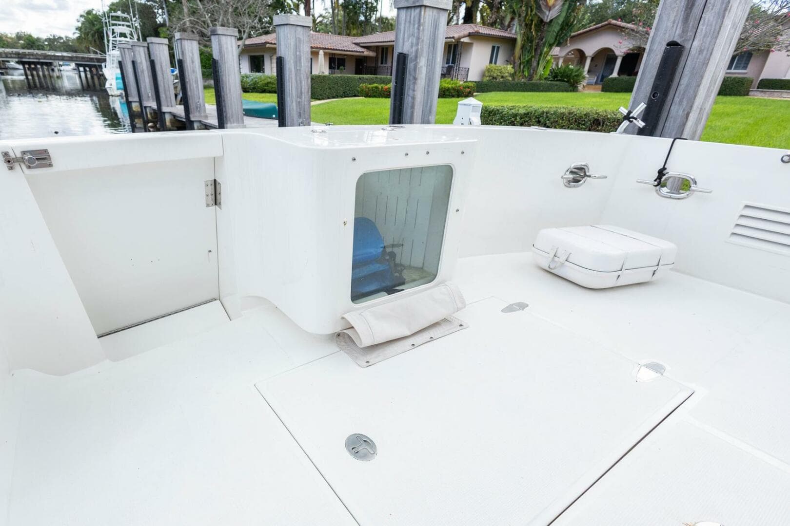 2005 Ocean Alexander Raised Pilothouse Flybridge Sedan — photo 39