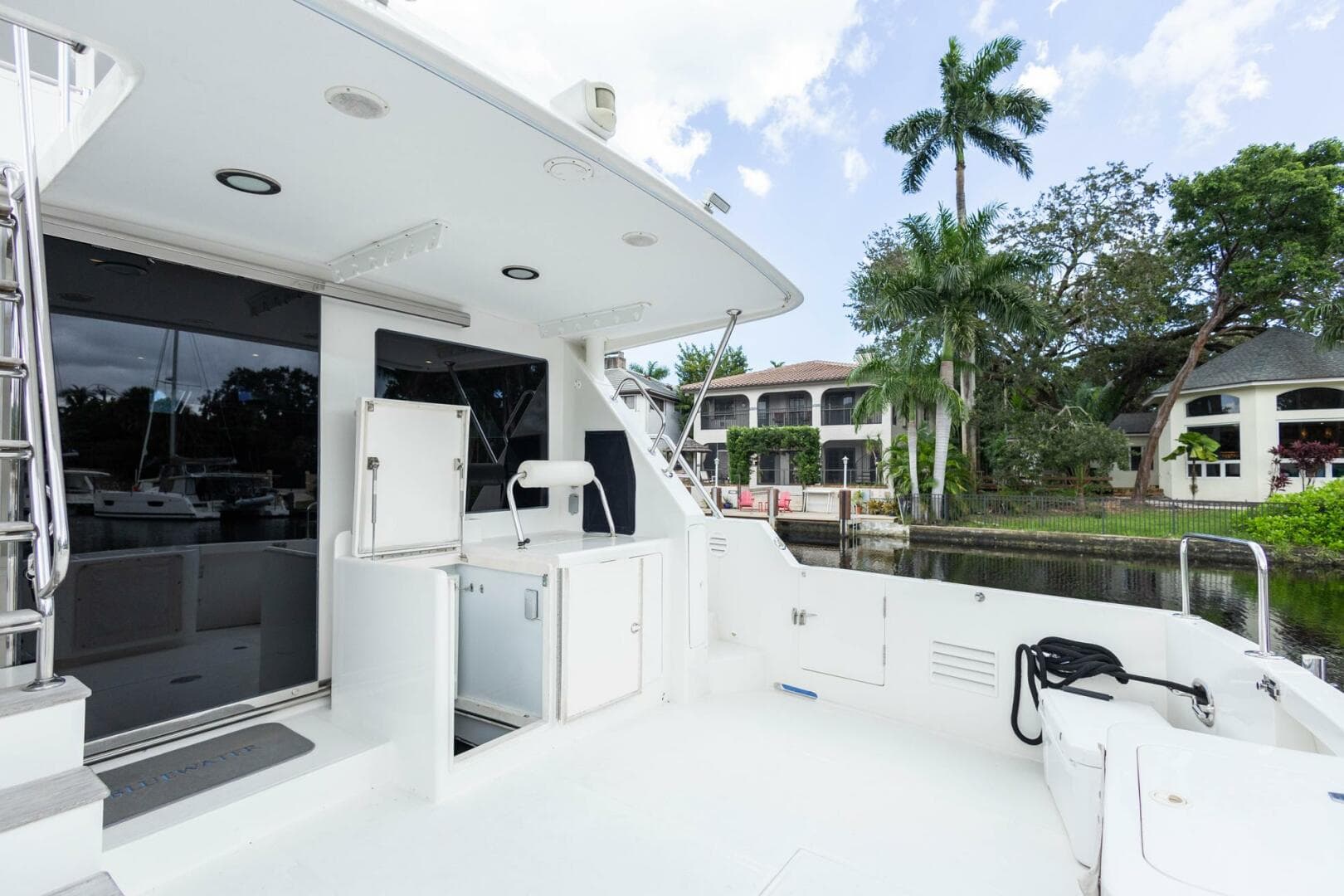 2005 Ocean Alexander Raised Pilothouse Flybridge Sedan — photo 36