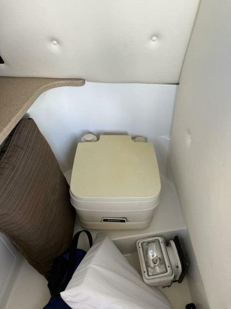 2010 Cobalt 296 — photo 45