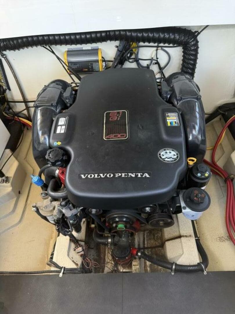 2010 Cobalt 296 — photo 36