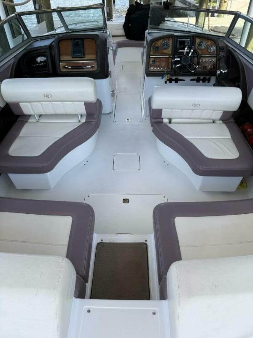 2010 Cobalt 296 — photo 13