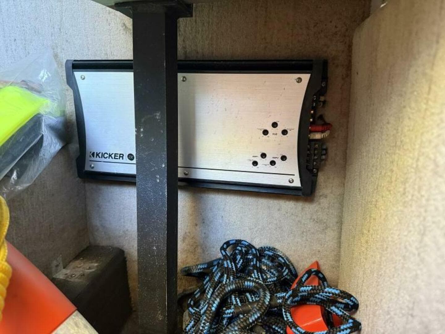 2010 Cobalt 296 — photo 47