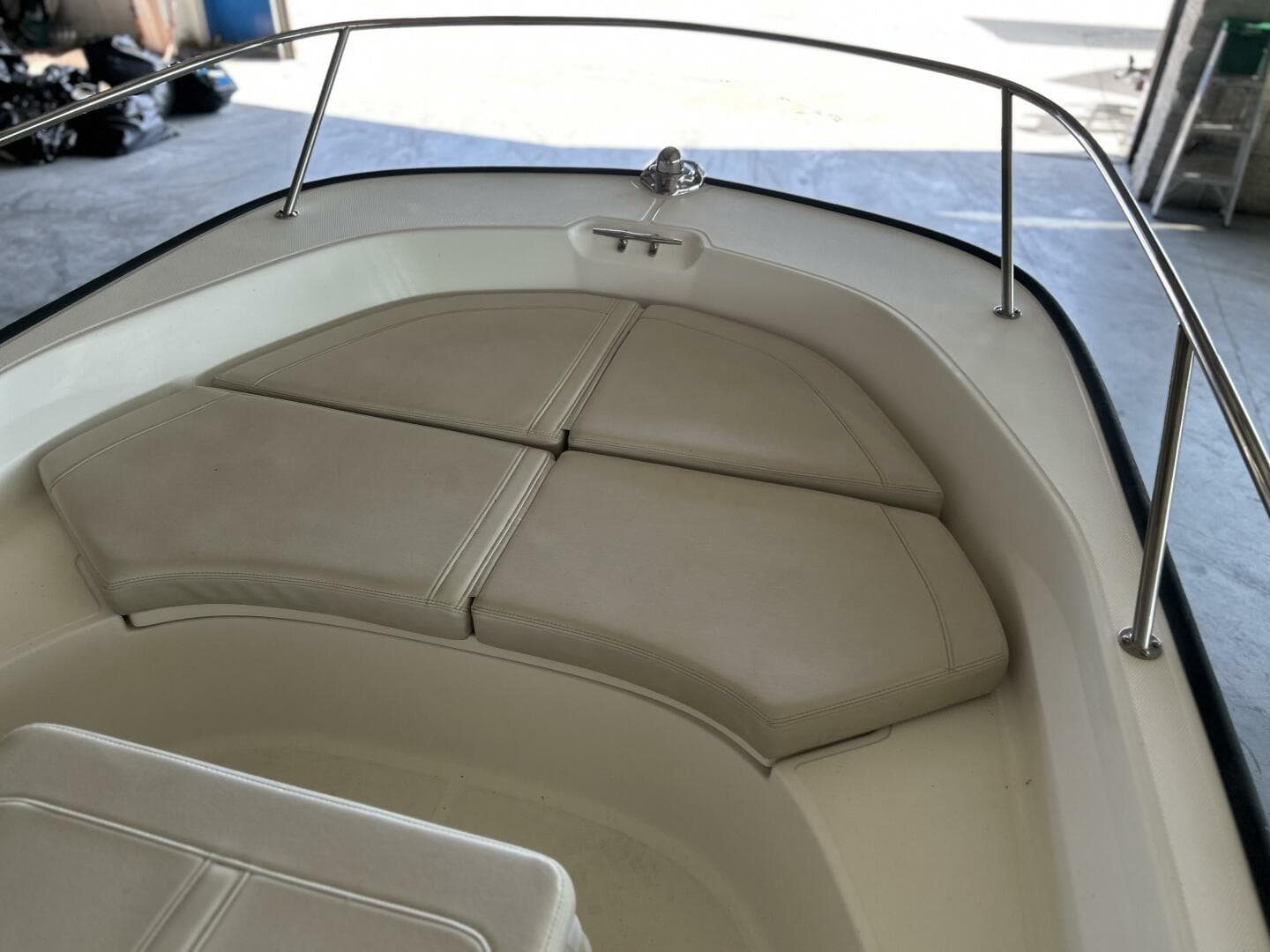 2020 Boston Whaler — photo 7