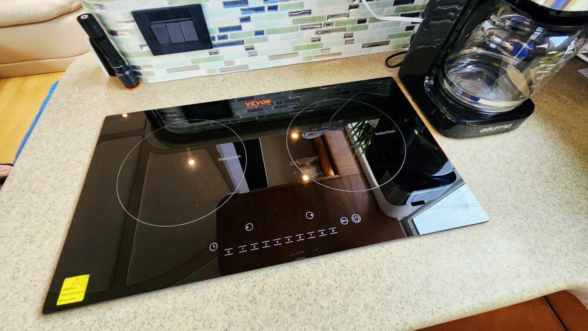 2000 Cruisers Yachts 4450 Express — photo 35