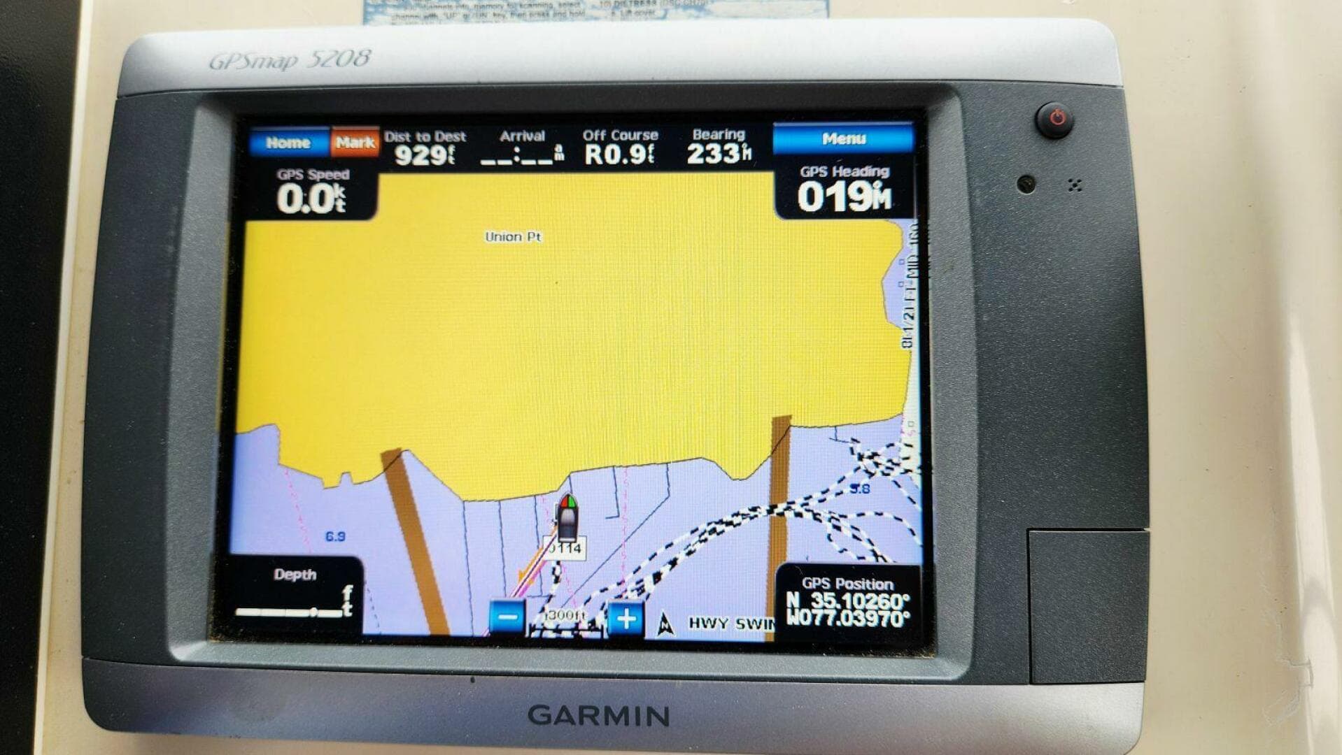 2000 Cruisers Yachts 4450 Express — photo 21