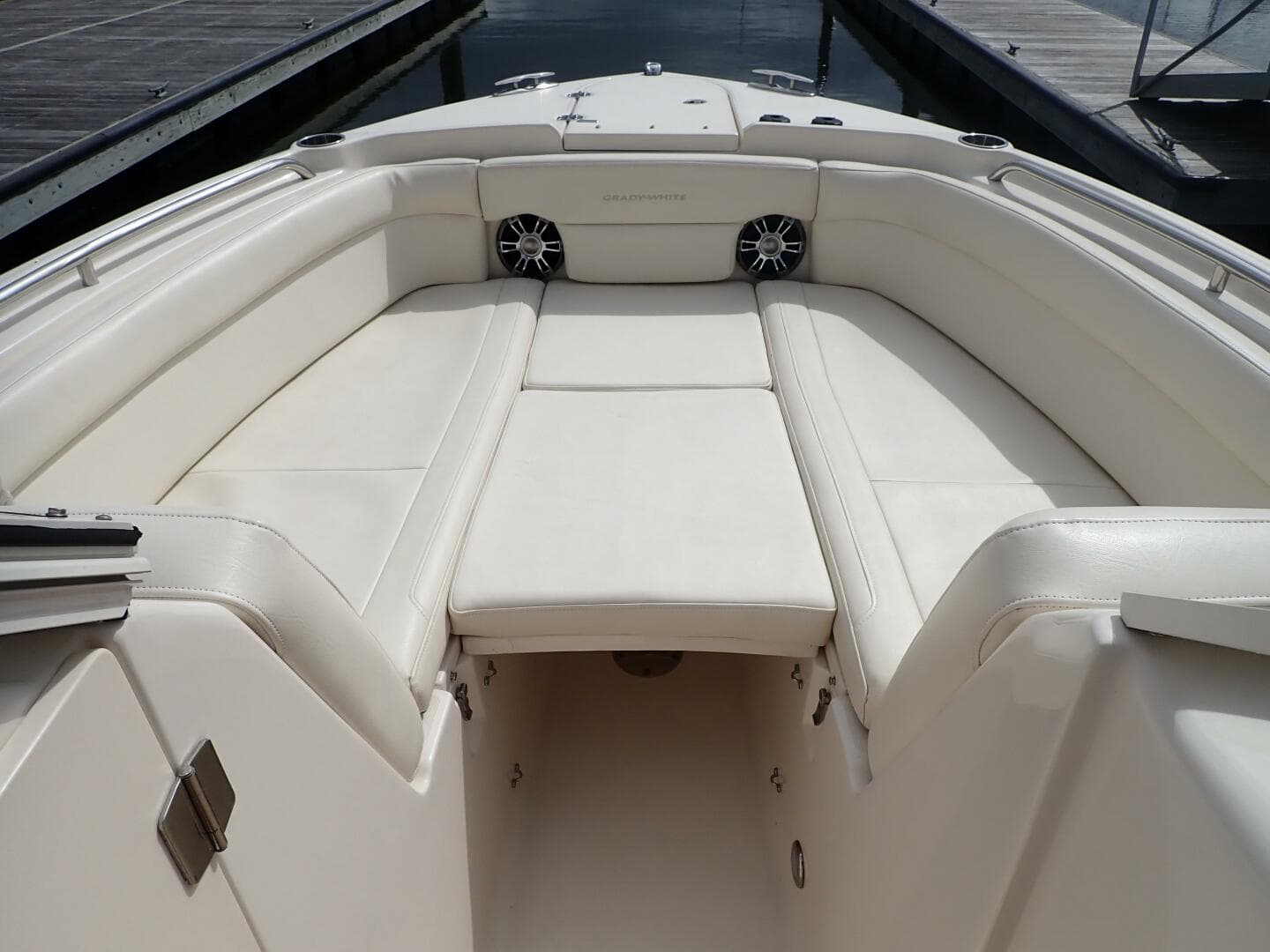 2021 Grady-White 275 — photo 35