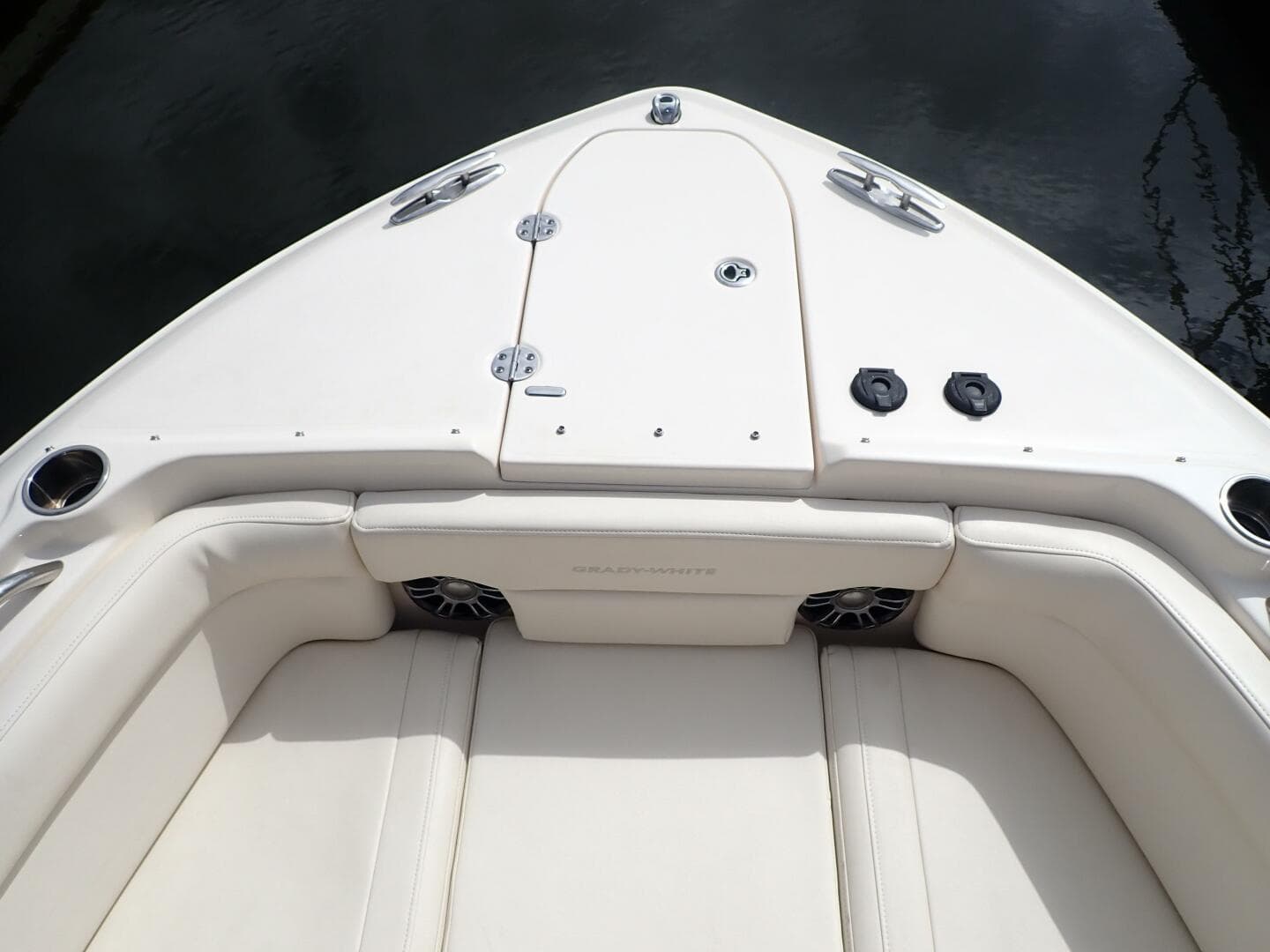 2021 Grady-White 275 — photo 37