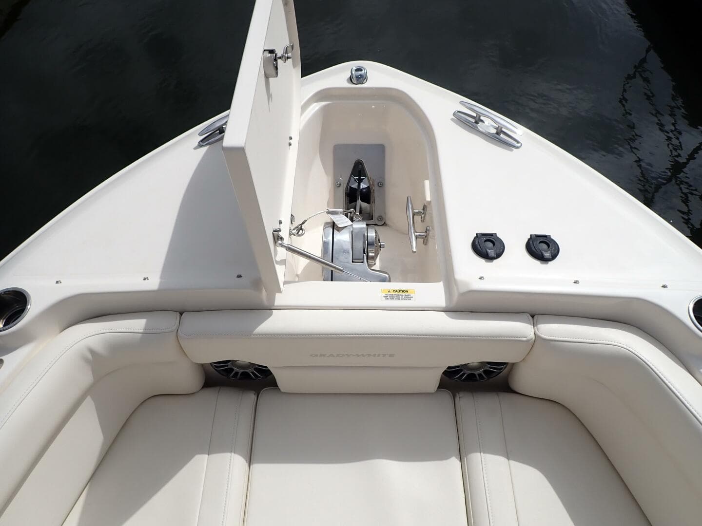 2021 Grady-White 275 — photo 38