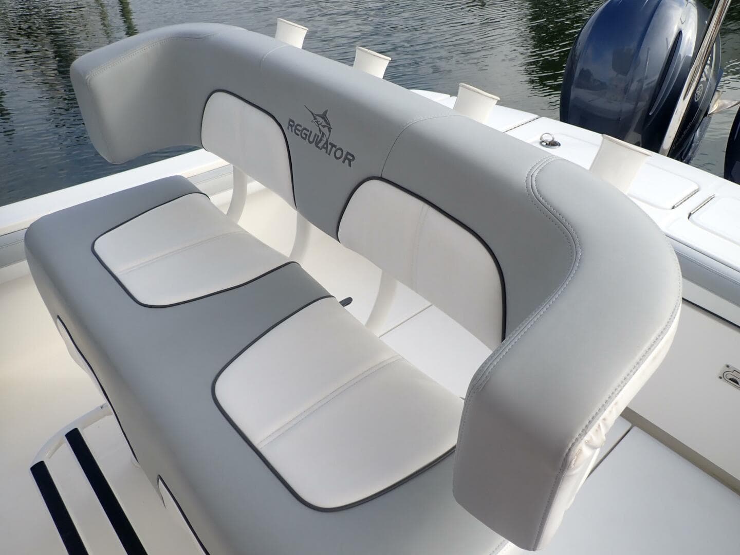 2020 Regulator 23 CC — photo 31