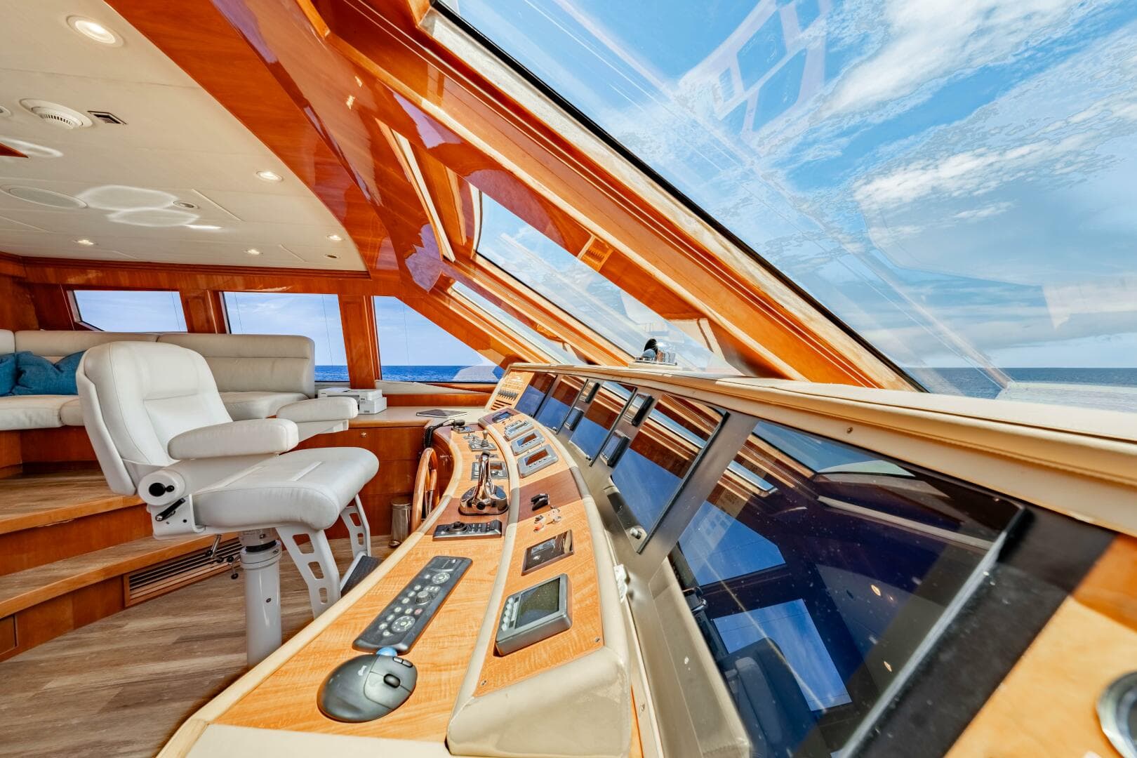 2009 Hargrave — photo 22