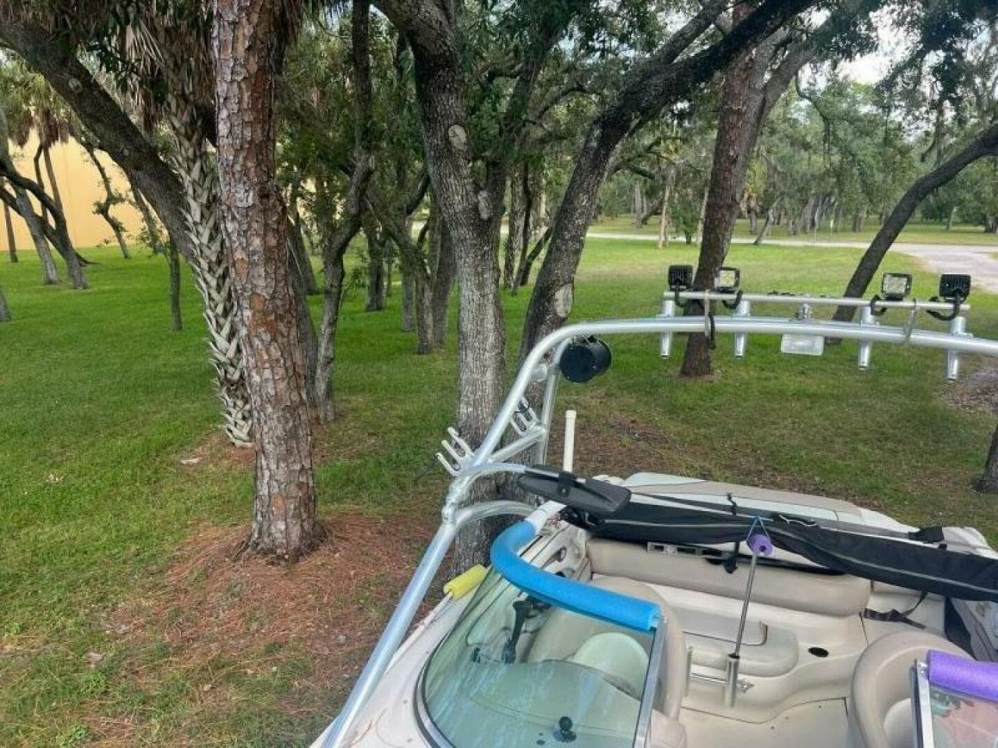 2003 Sea Ray 220 Bow Rider — photo 20