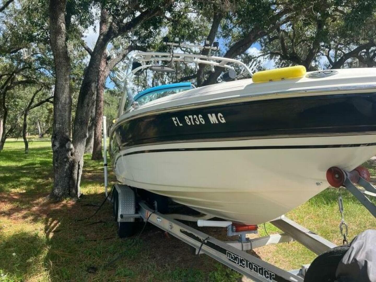 2003 Sea Ray 220 Bow Rider — photo 26