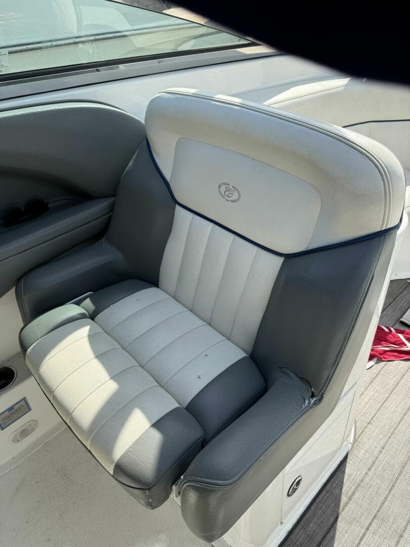 2006 Cobalt 282 — photo 13