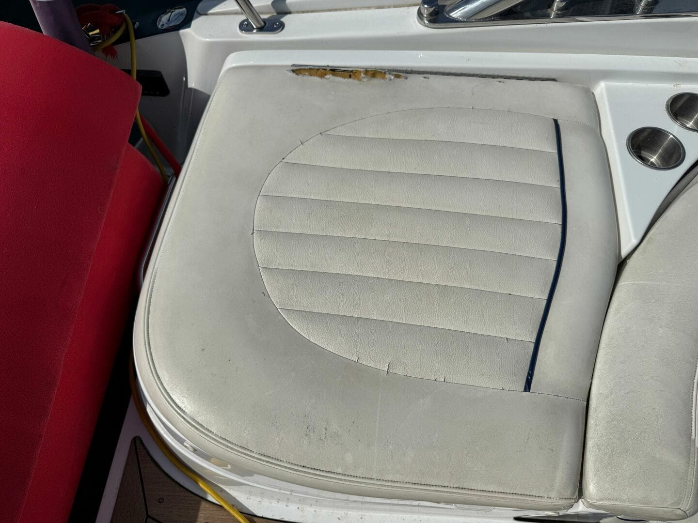 2006 Cobalt 282 — photo 16