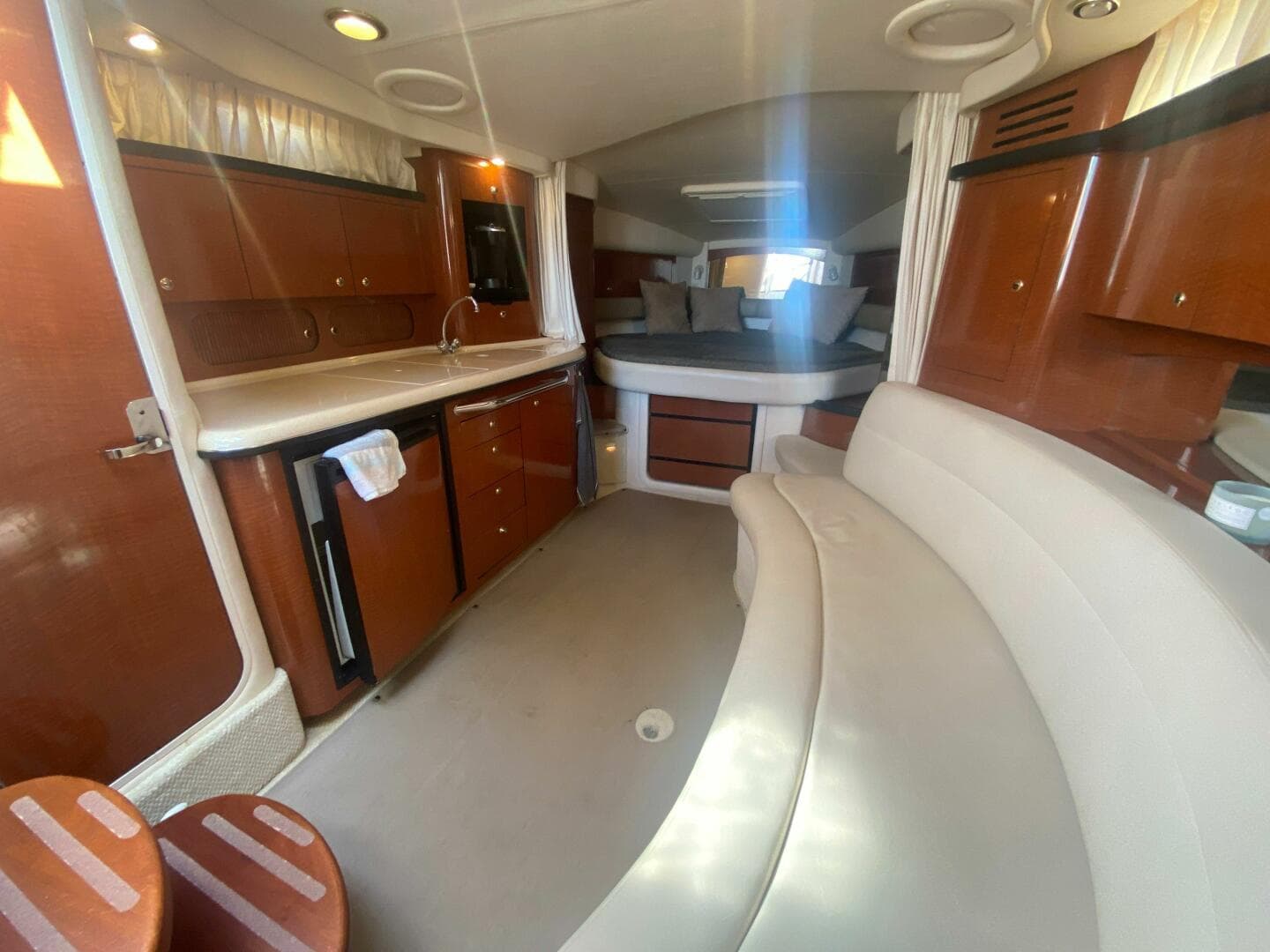 2003 Sea Ray 340 Sundancer — photo 30